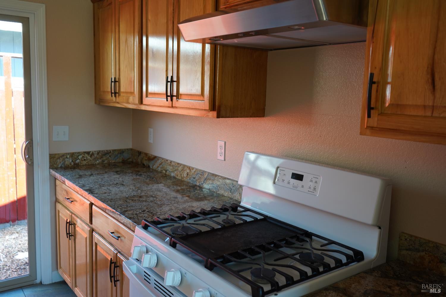 Detail Gallery Image 28 of 57 For 9896 Sunray Pl, Windsor,  CA 95492 - 4 Beds | 2 Baths