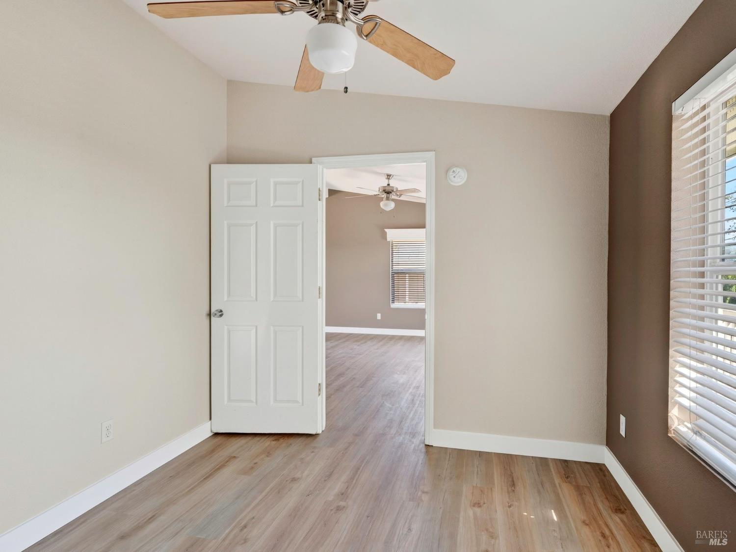 Detail Gallery Image 12 of 46 For 9059 Fairway Dr, Kelseyville,  CA 95451 - 2 Beds | 2 Baths
