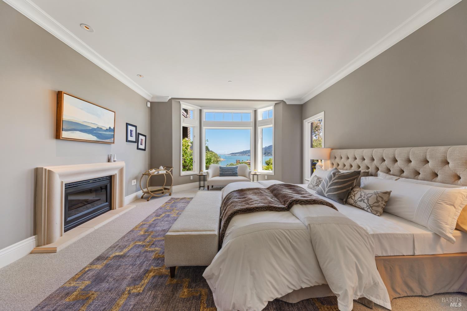 Detail Gallery Image 22 of 41 For 62 De Silva Island Dr, Mill Valley,  CA 94941 - 2 Beds | 2/1 Baths
