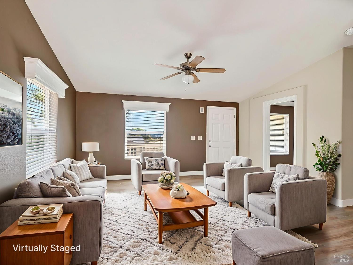 Detail Gallery Image 9 of 46 For 9059 Fairway Dr, Kelseyville,  CA 95451 - 2 Beds | 2 Baths