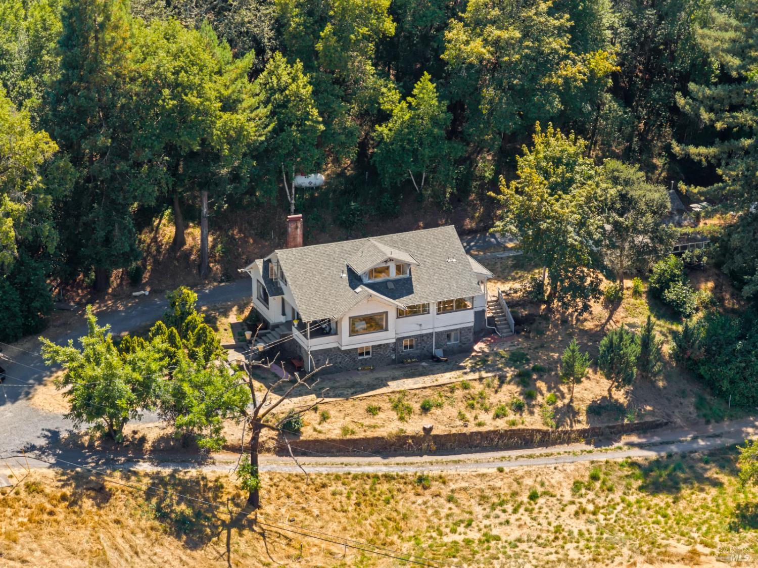Detail Gallery Image 1 of 55 For 1194 Felta Rd, Healdsburg,  CA 95448 - 4 Beds | 3 Baths