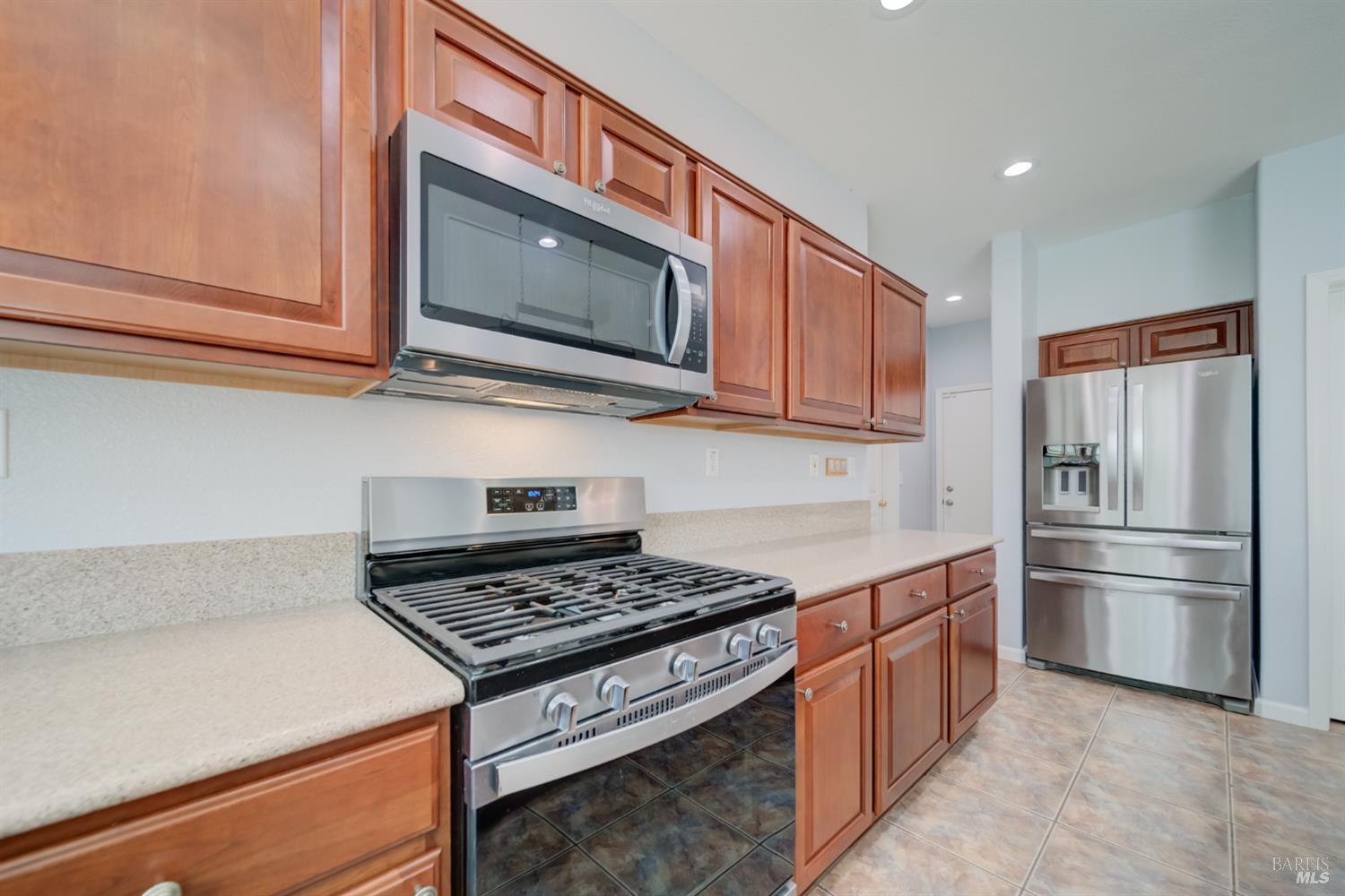 Detail Gallery Image 20 of 57 For 606 Idyllwild Ct, Fairfield,  CA 94534 - 4 Beds | 3 Baths