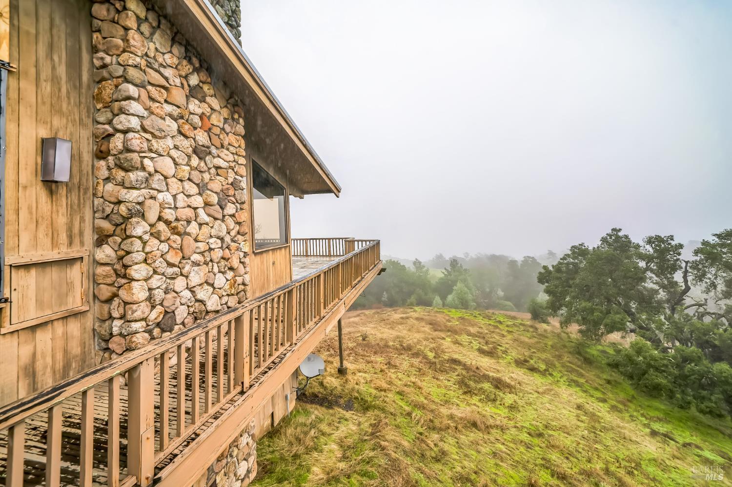 Detail Gallery Image 51 of 52 For 2000 Whitehall Ln, Saint Helena,  CA 94574 - 1 Beds | 2 Baths