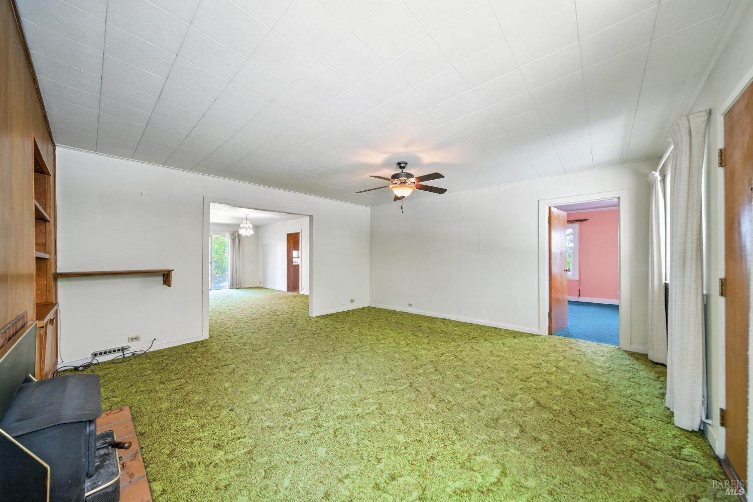 Detail Gallery Image 6 of 48 For 5295 N Hwy 116 Unkn, Sebastopol,  CA 95472 - 3 Beds | 2 Baths