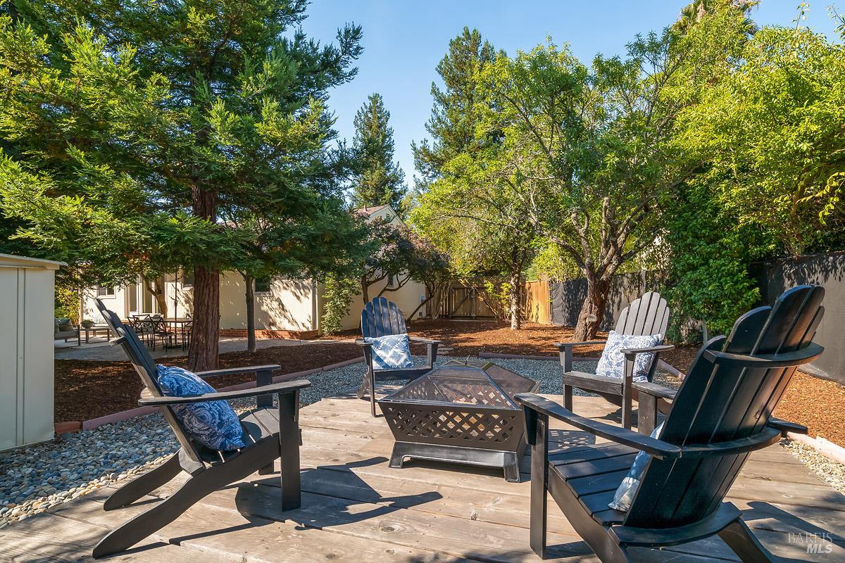 Detail Gallery Image 22 of 23 For 406 Corrillo Dr, San Rafael,  CA 94903 - 3 Beds | 1 Baths