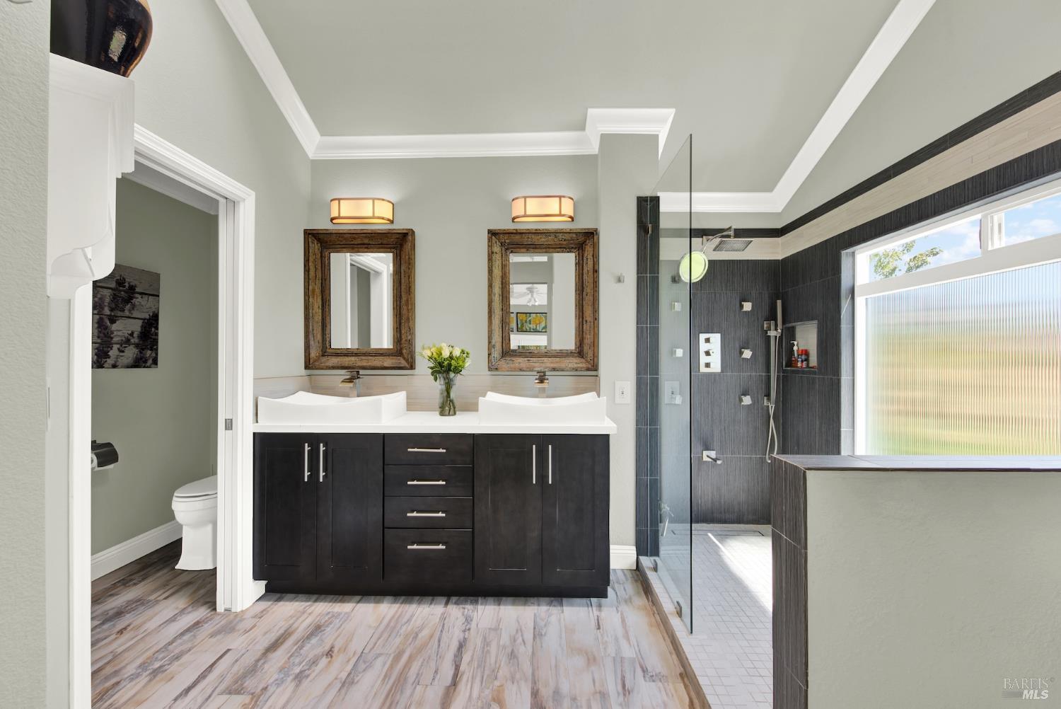 Detail Gallery Image 25 of 79 For 3105 Cherry Valley Cir, Fairfield,  CA 94534 - 5 Beds | 3 Baths