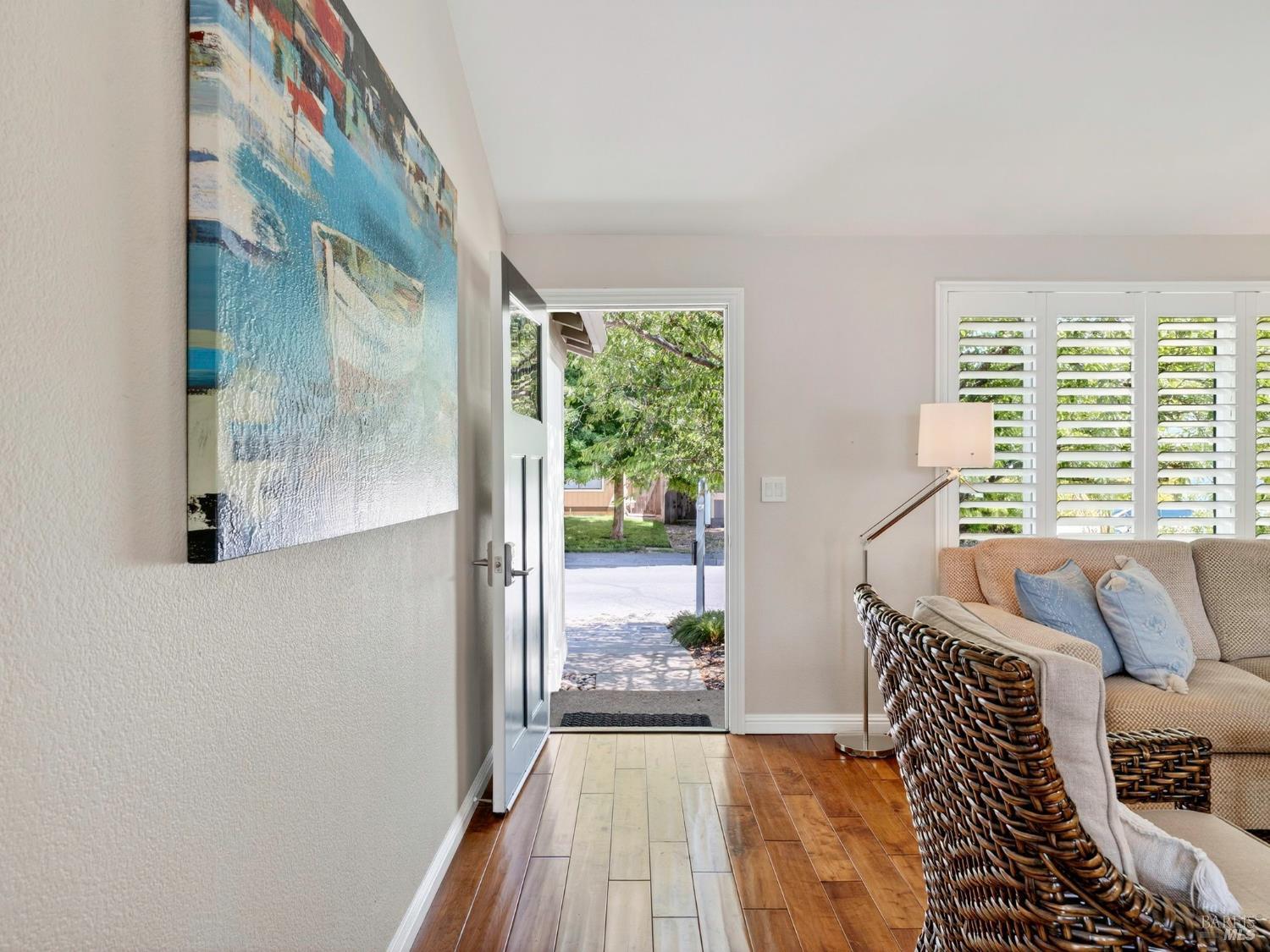 Detail Gallery Image 18 of 46 For 245 Hummingbird Ct, Healdsburg,  CA 95448 - 4 Beds | 2 Baths