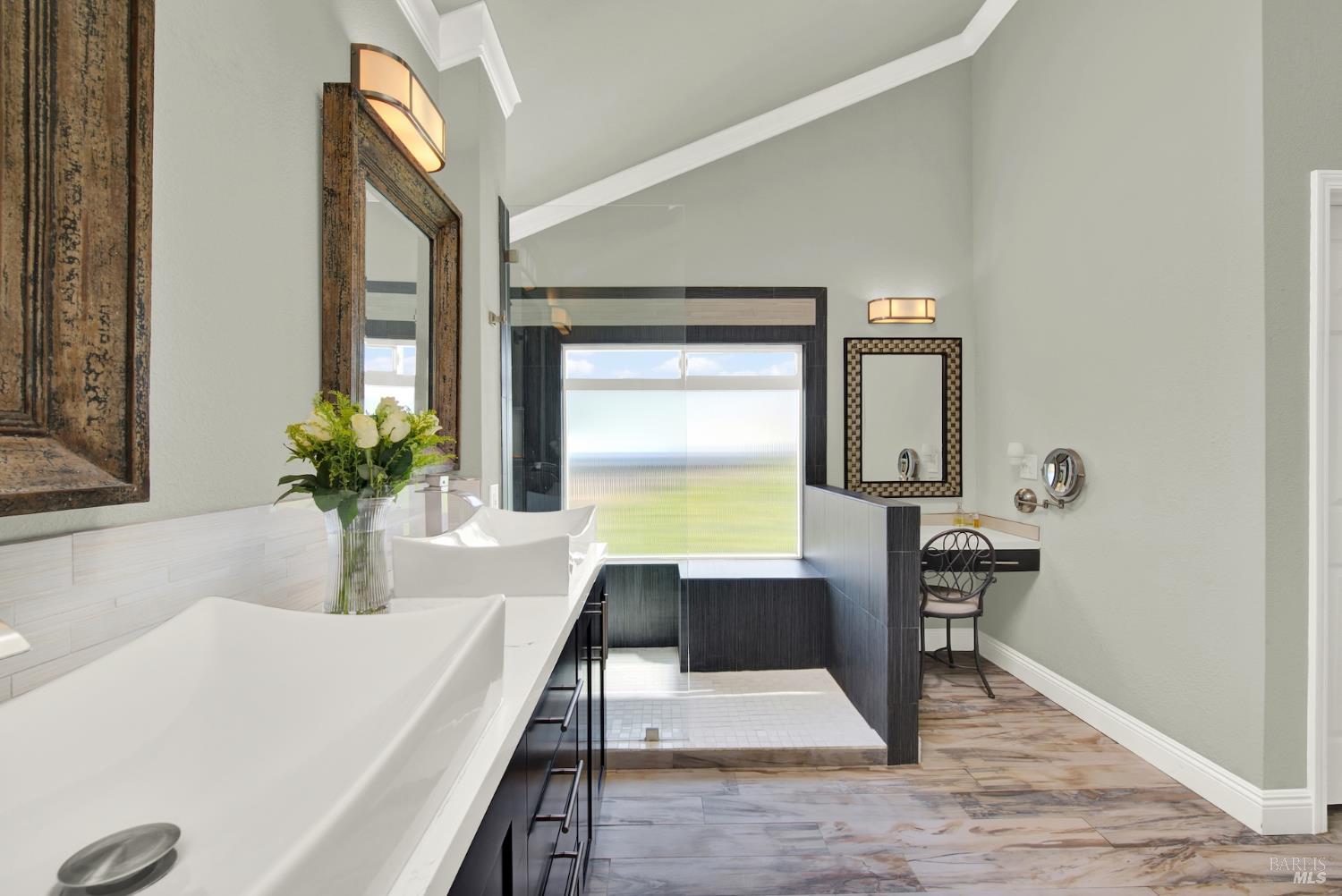 Detail Gallery Image 26 of 79 For 3105 Cherry Valley Cir, Fairfield,  CA 94534 - 5 Beds | 3 Baths