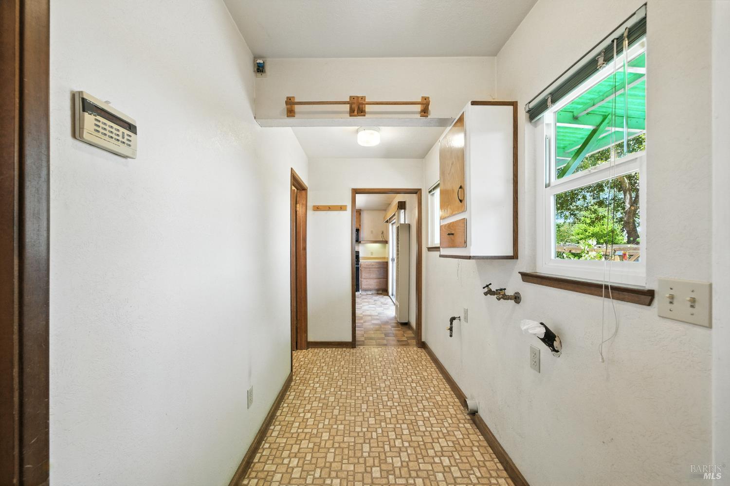 Detail Gallery Image 18 of 48 For 5295 N Hwy 116 Unkn, Sebastopol,  CA 95472 - 3 Beds | 2 Baths