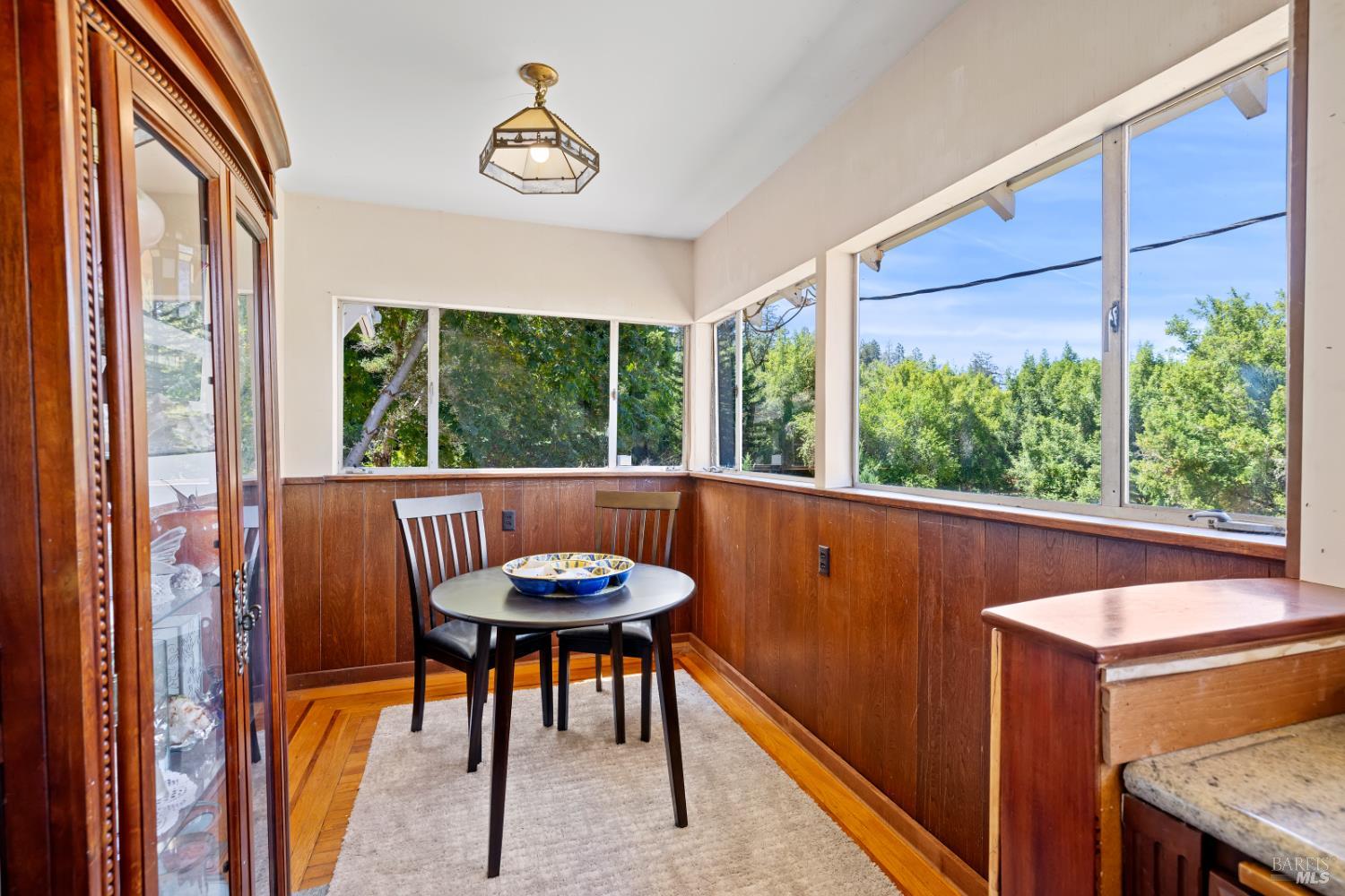 Detail Gallery Image 17 of 55 For 1194 Felta Rd, Healdsburg,  CA 95448 - 4 Beds | 3 Baths