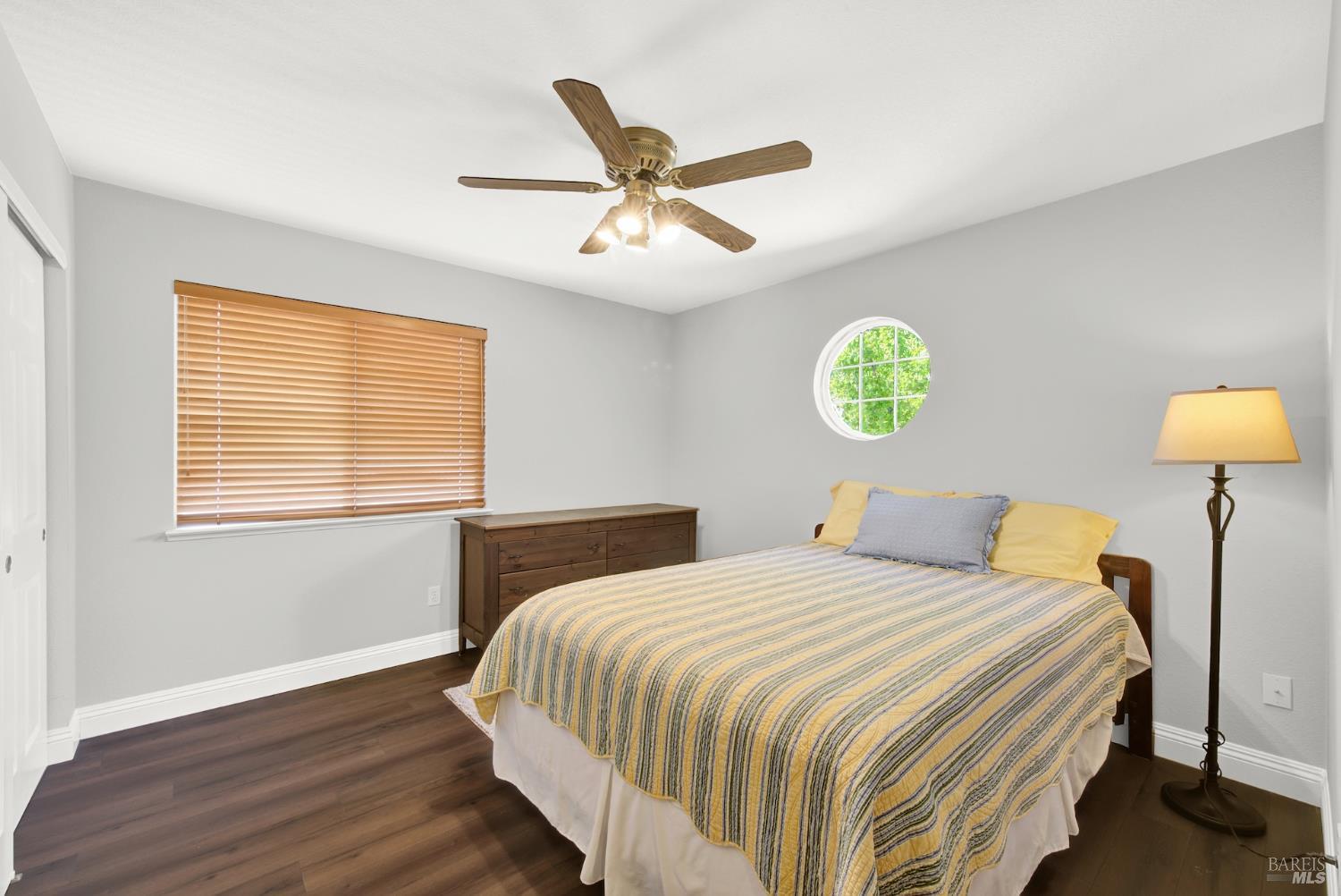 Detail Gallery Image 32 of 79 For 3105 Cherry Valley Cir, Fairfield,  CA 94534 - 5 Beds | 3 Baths
