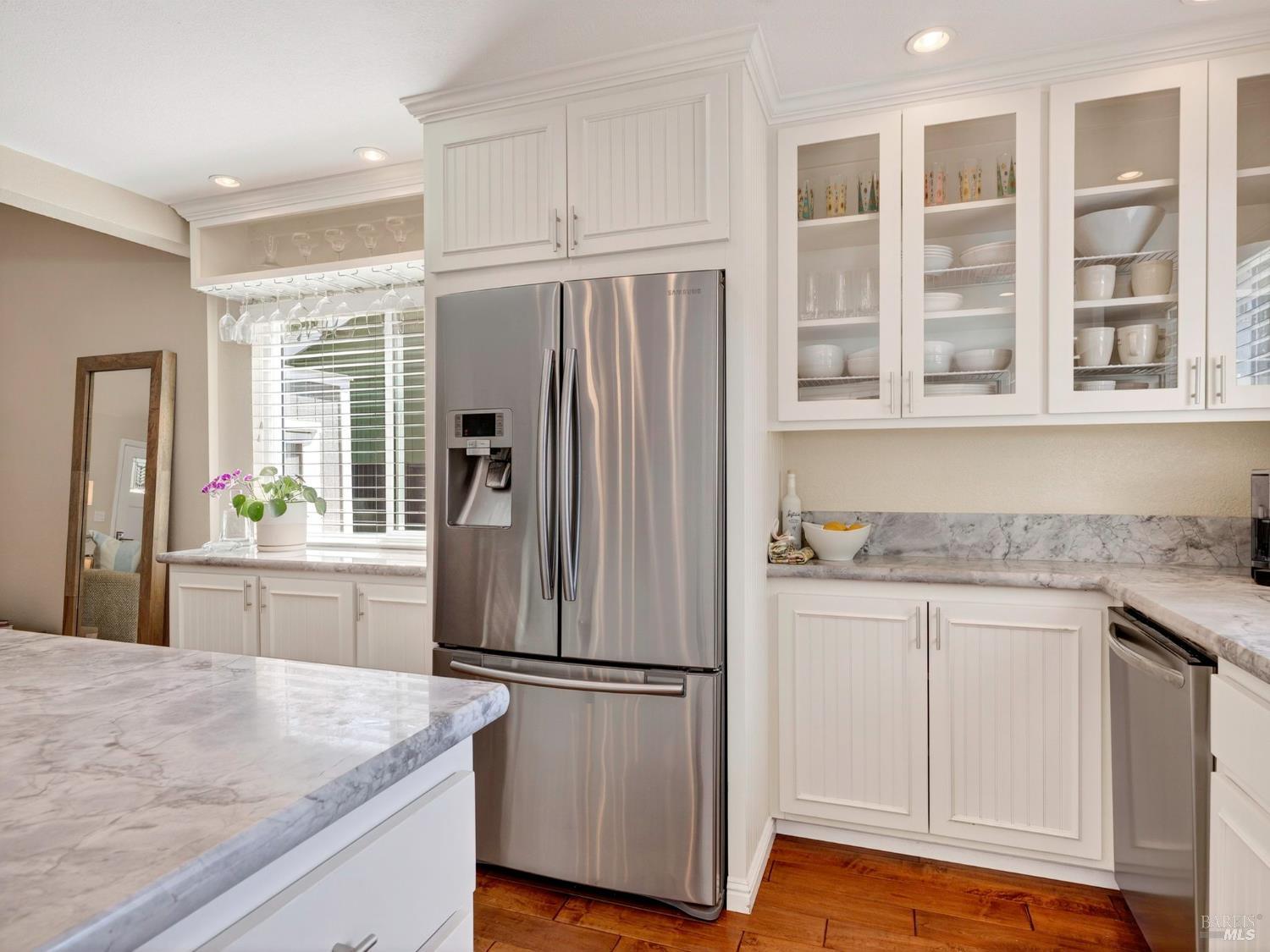 Detail Gallery Image 8 of 46 For 245 Hummingbird Ct, Healdsburg,  CA 95448 - 4 Beds | 2 Baths