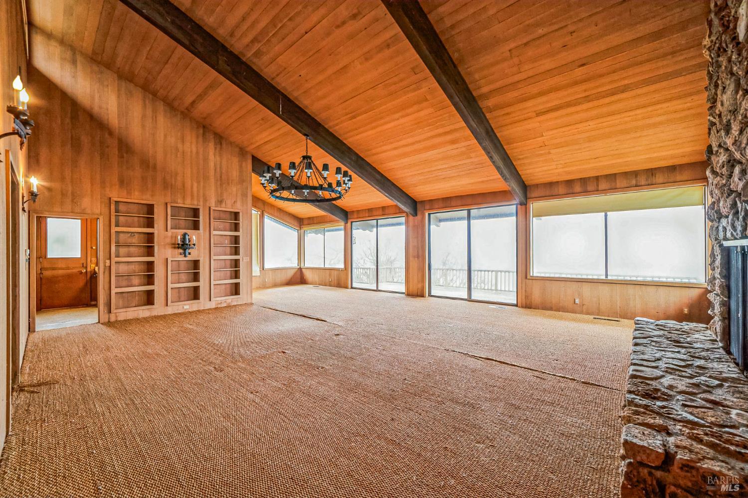 Detail Gallery Image 32 of 52 For 2000 Whitehall Ln, Saint Helena,  CA 94574 - 1 Beds | 2 Baths