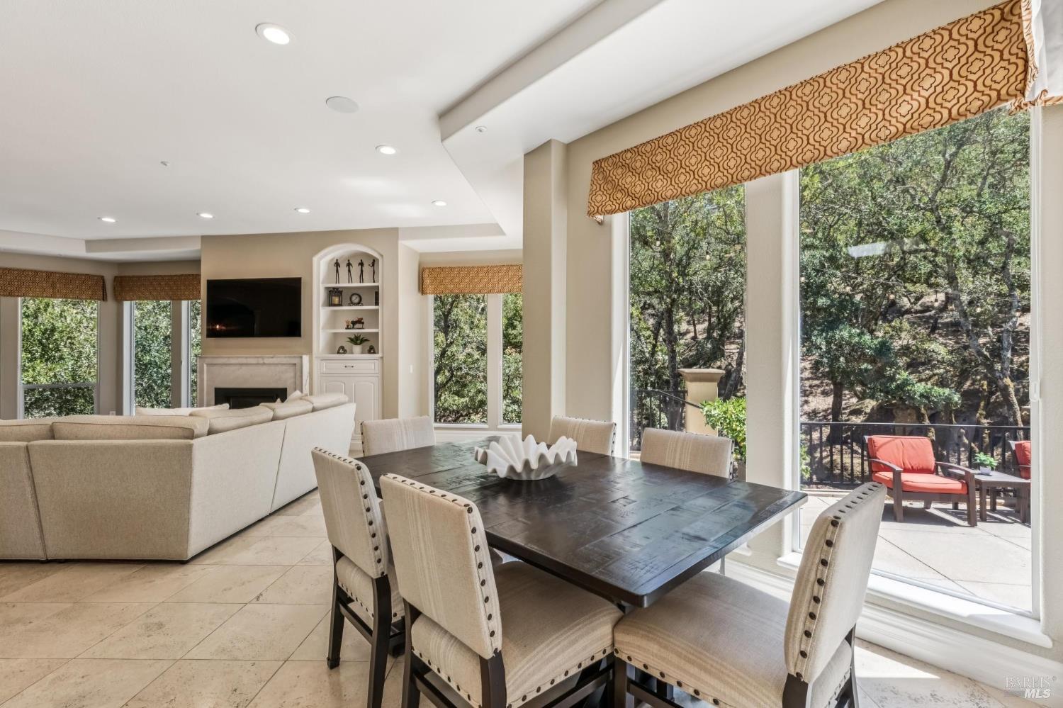 Detail Gallery Image 32 of 99 For 6 Old Coach Rd, Napa,  CA 94558 - 4 Beds | 3/1 Baths