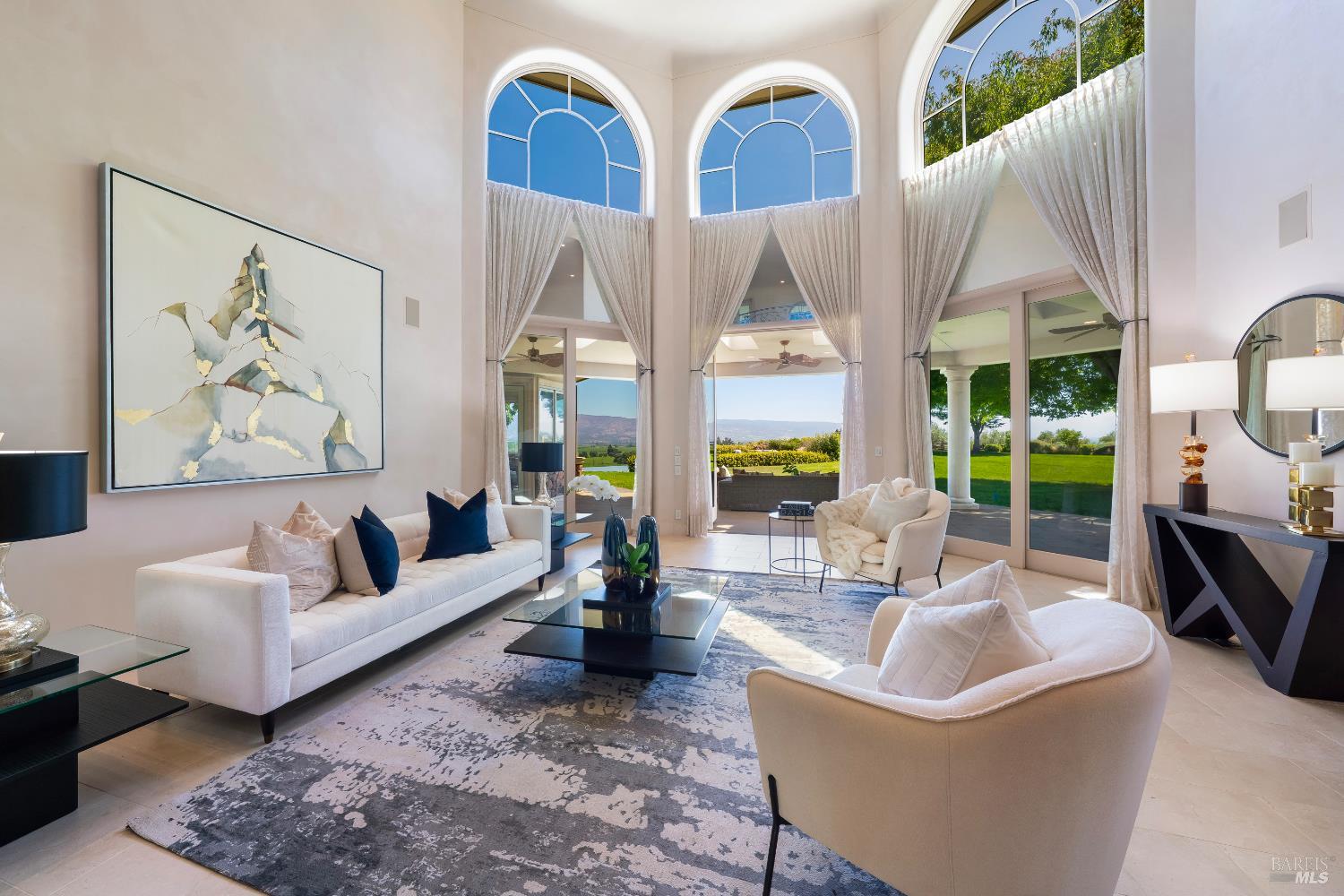 Detail Gallery Image 19 of 51 For 3211 Dry Creek Rd, Napa,  CA 94558 - 5 Beds | 5/3 Baths