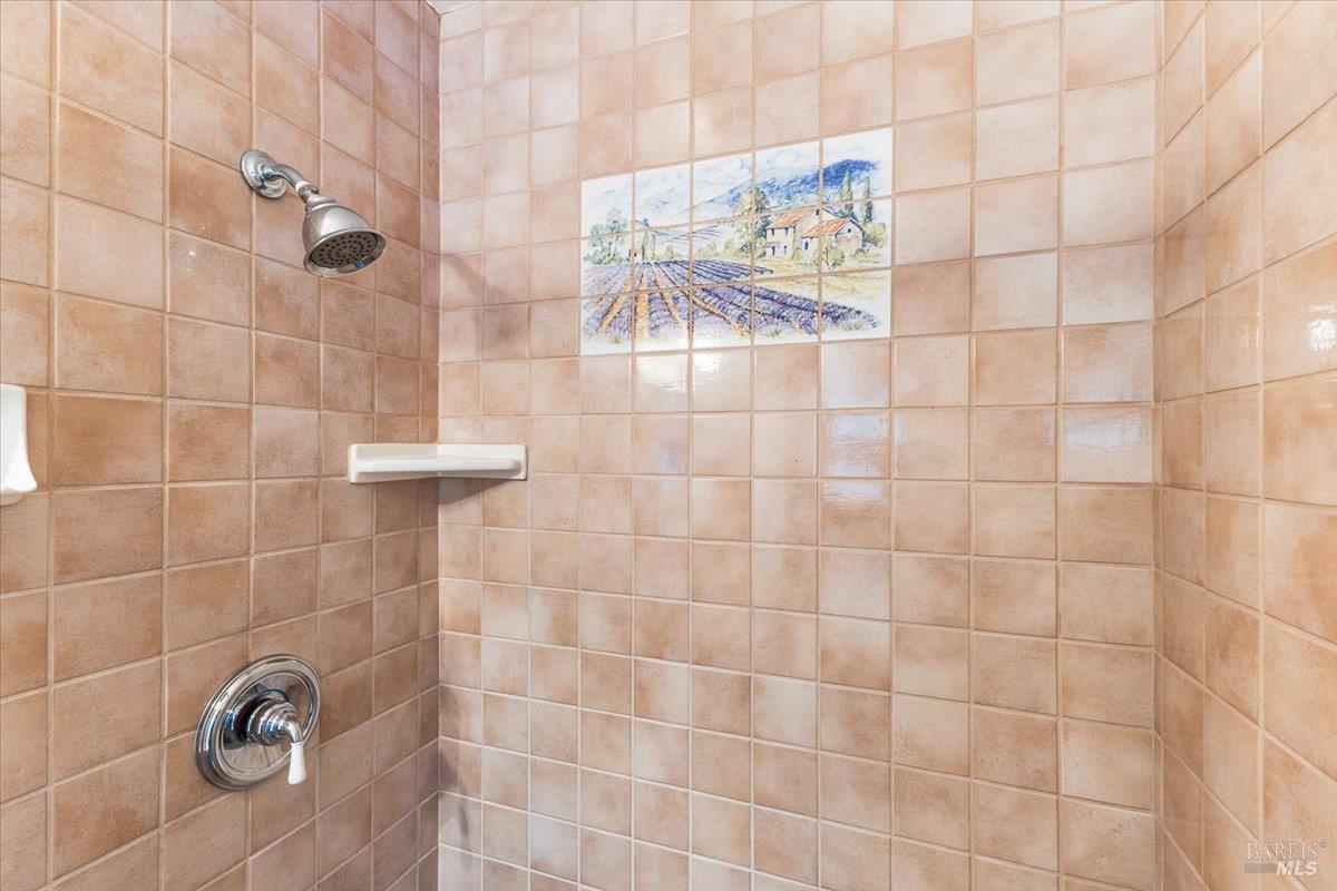 Detail Gallery Image 16 of 20 For 560 Link Ln, Santa Rosa,  CA 95401 - 3 Beds | 2 Baths
