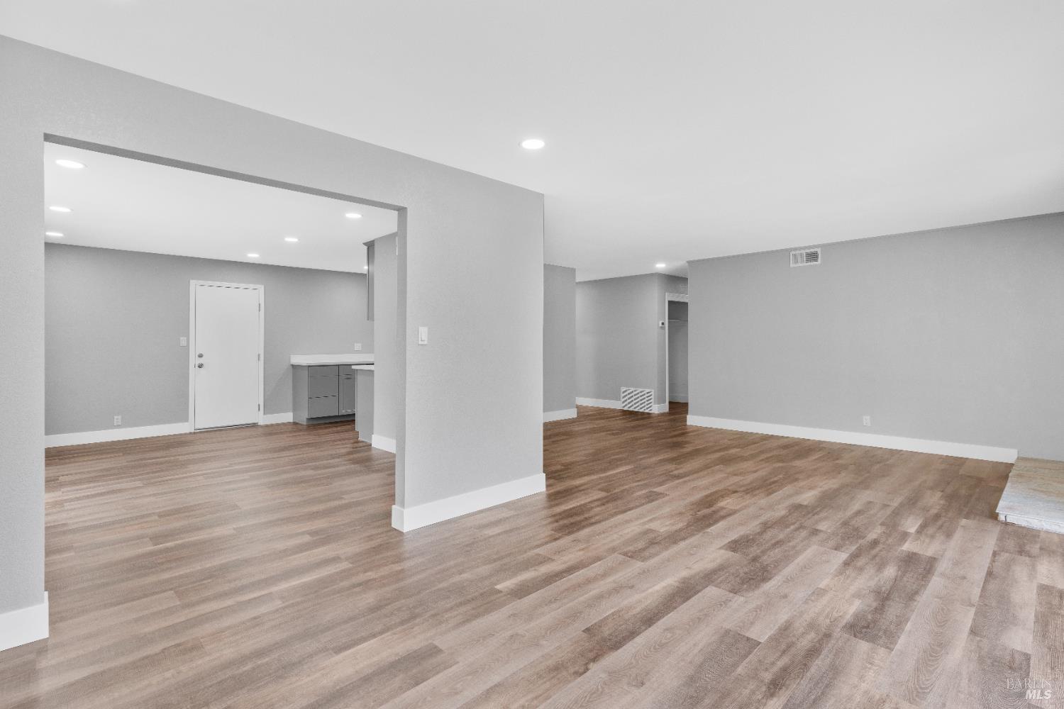 Detail Gallery Image 19 of 41 For 413 Acacia St, Fairfield,  CA 94533 - 3 Beds | 2 Baths
