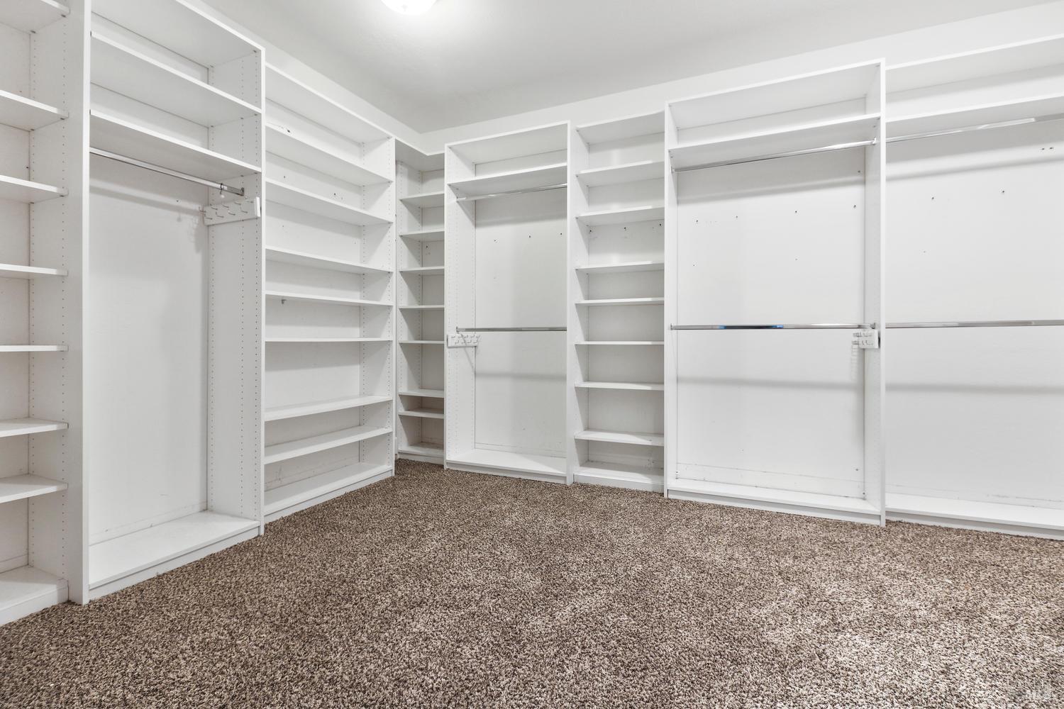 Detail Gallery Image 37 of 56 For 3127 Olympic Rd, Fairfield,  CA 94534 - 5 Beds | 3 Baths