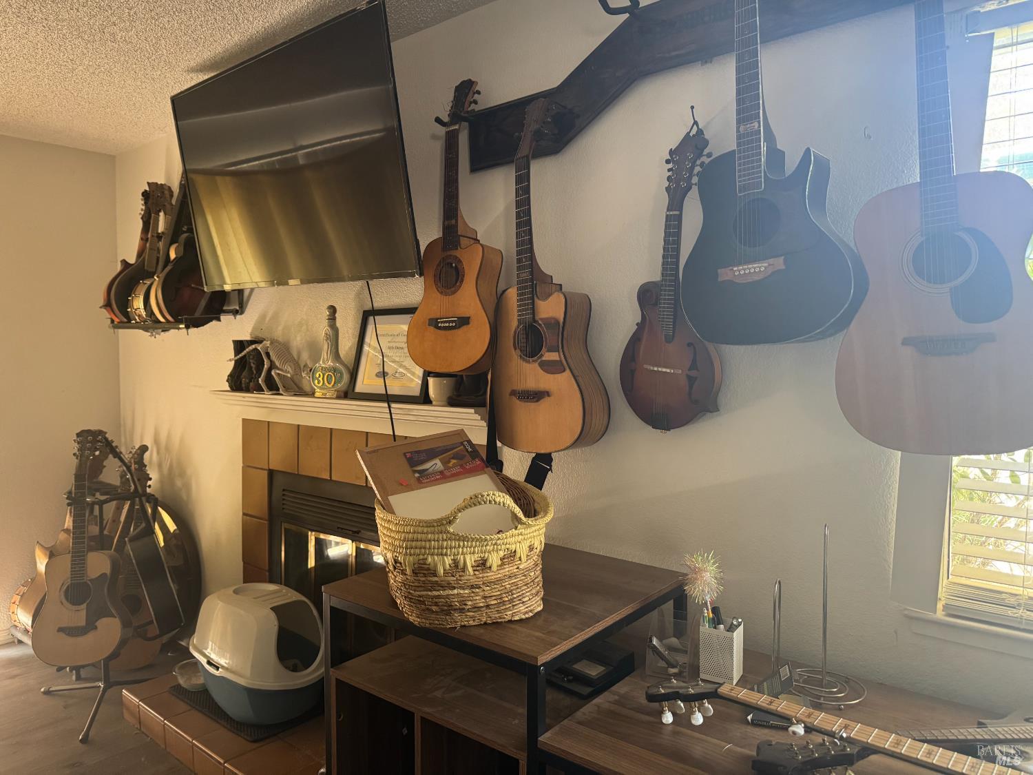 Detail Gallery Image 7 of 13 For 2467 College Park Cir, Santa Rosa,  CA 95401 - 2 Beds | 2 Baths