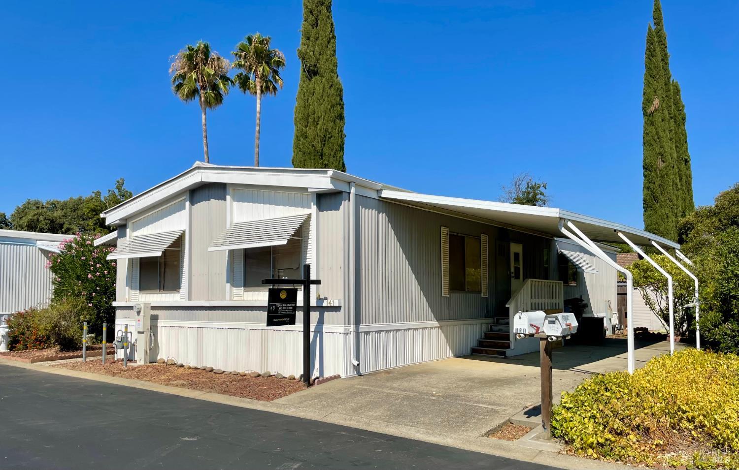 Detail Gallery Image 4 of 6 For 1597 Alamo Dr 141, Vacaville,  CA 95687 - 2 Beds | 2 Baths