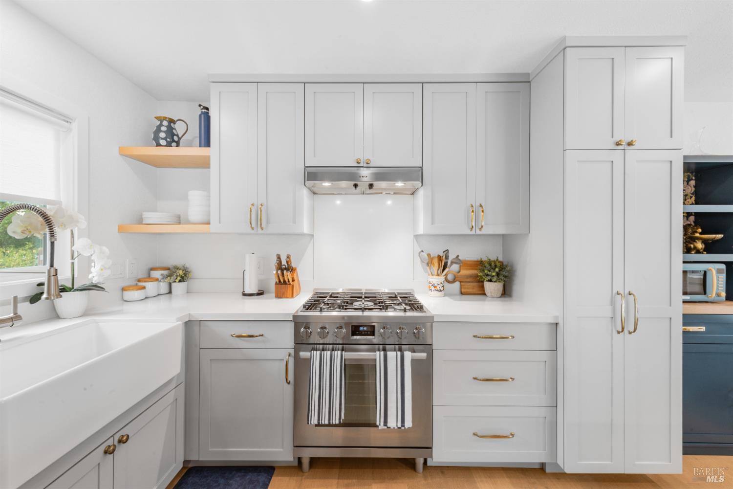 Detail Gallery Image 11 of 27 For 1133 Oak Ave, Saint Helena,  CA 94574 - 3 Beds | 2 Baths