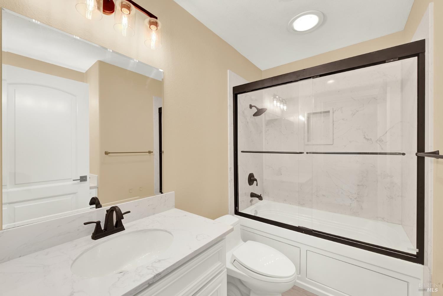 Detail Gallery Image 67 of 98 For 681 Hillside Dr, Fairfield,  CA 94533 - 5 Beds | 4/2 Baths