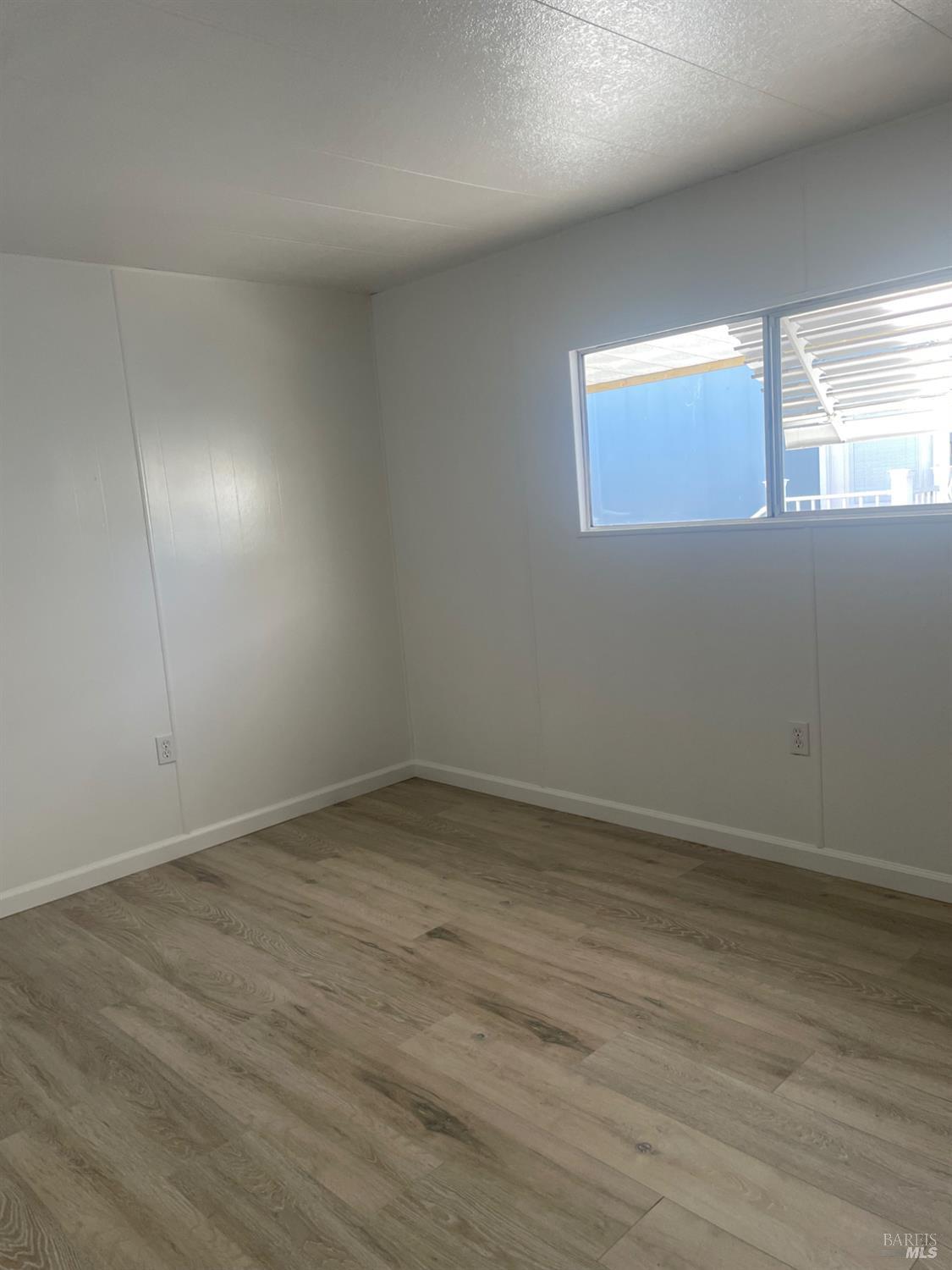 Detail Gallery Image 22 of 25 For 94 Buckwood Pl, Santa Rosa,  CA 95409 - 2 Beds | 2 Baths