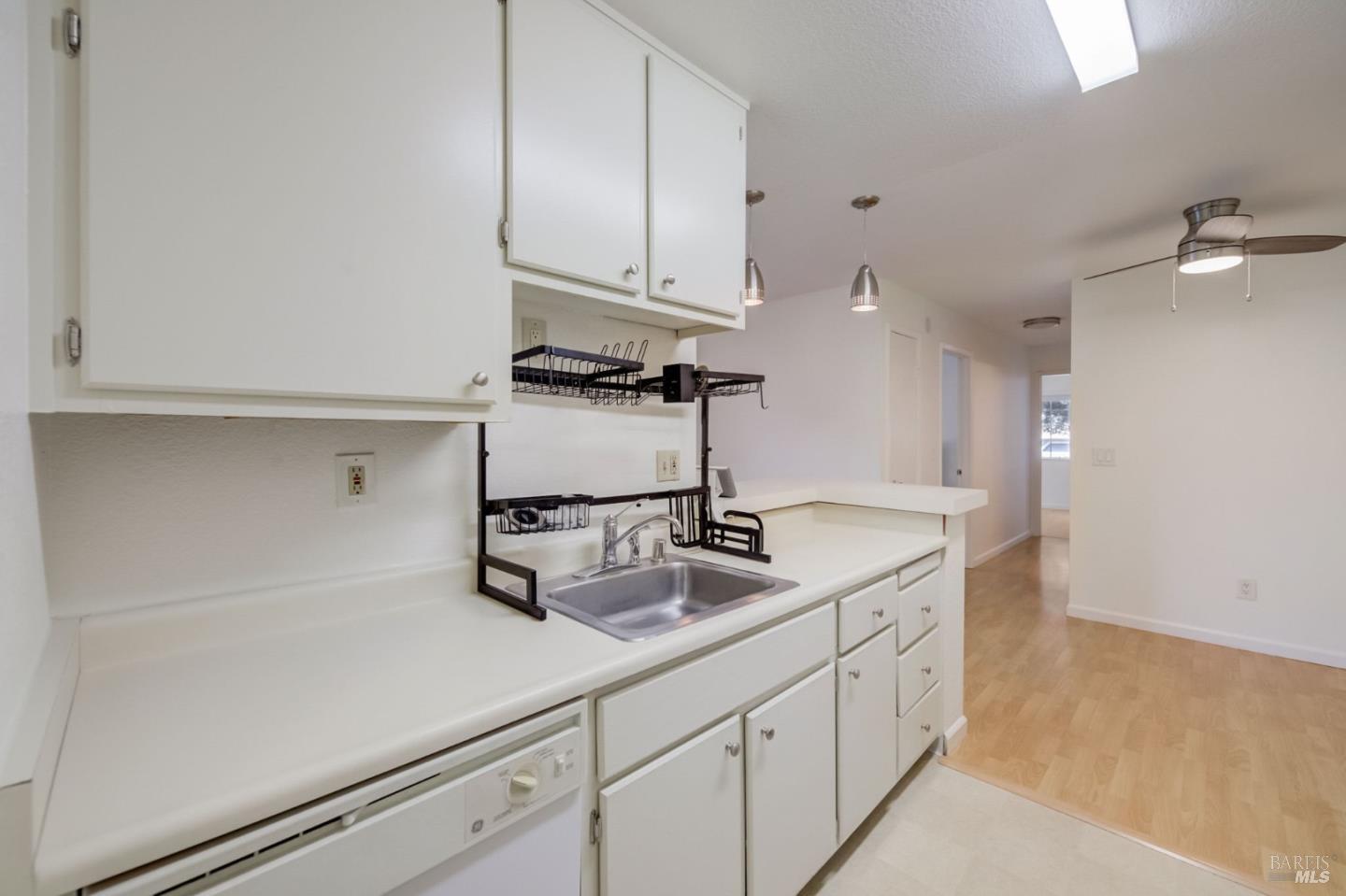 Detail Gallery Image 22 of 36 For 285 Lighthouse Dr, Vallejo,  CA 94590 - 2 Beds | 1 Baths