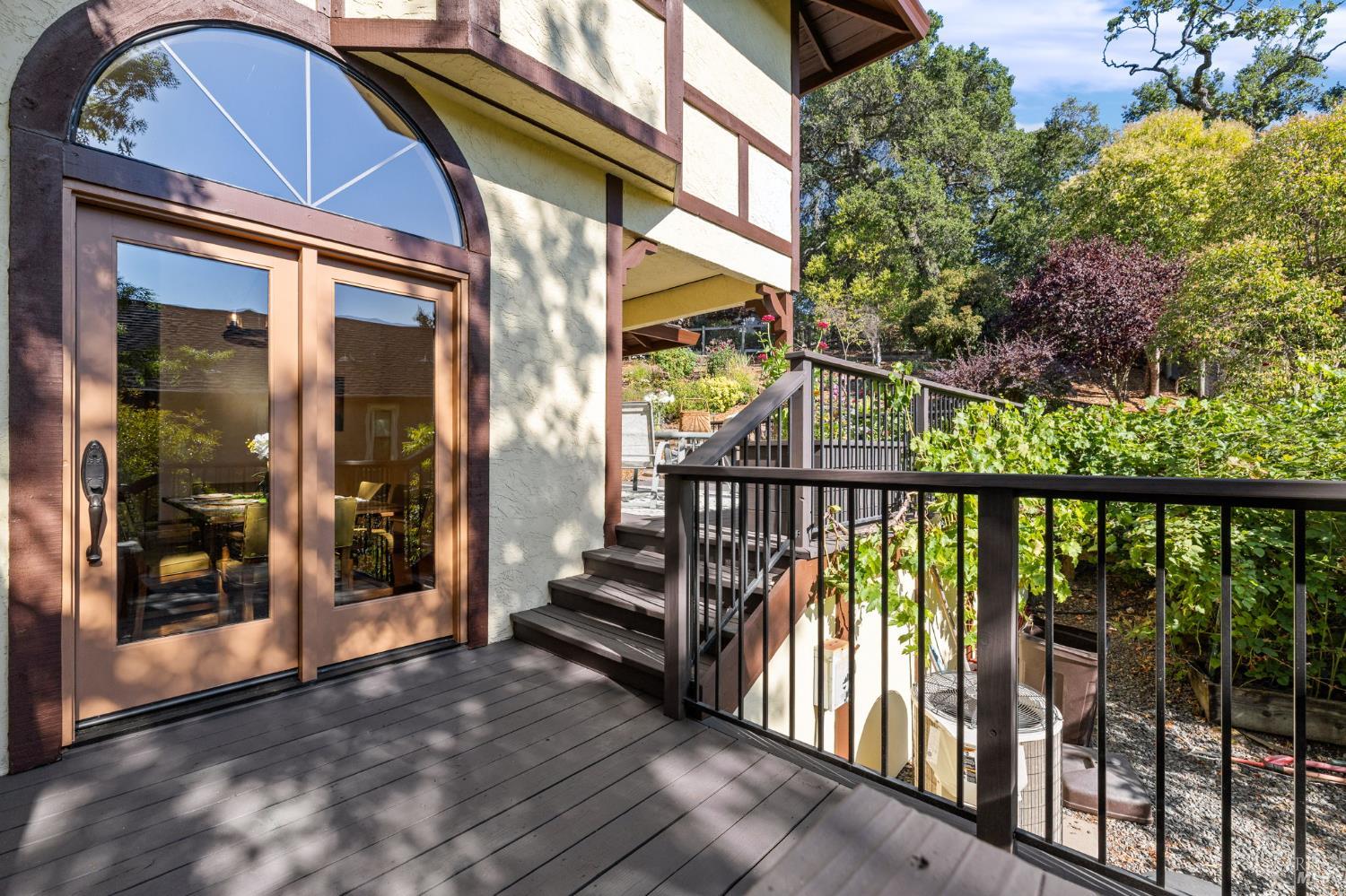 Detail Gallery Image 44 of 60 For 3541 Foxwood Pl, Santa Rosa,  CA 95405 - 3 Beds | 3 Baths