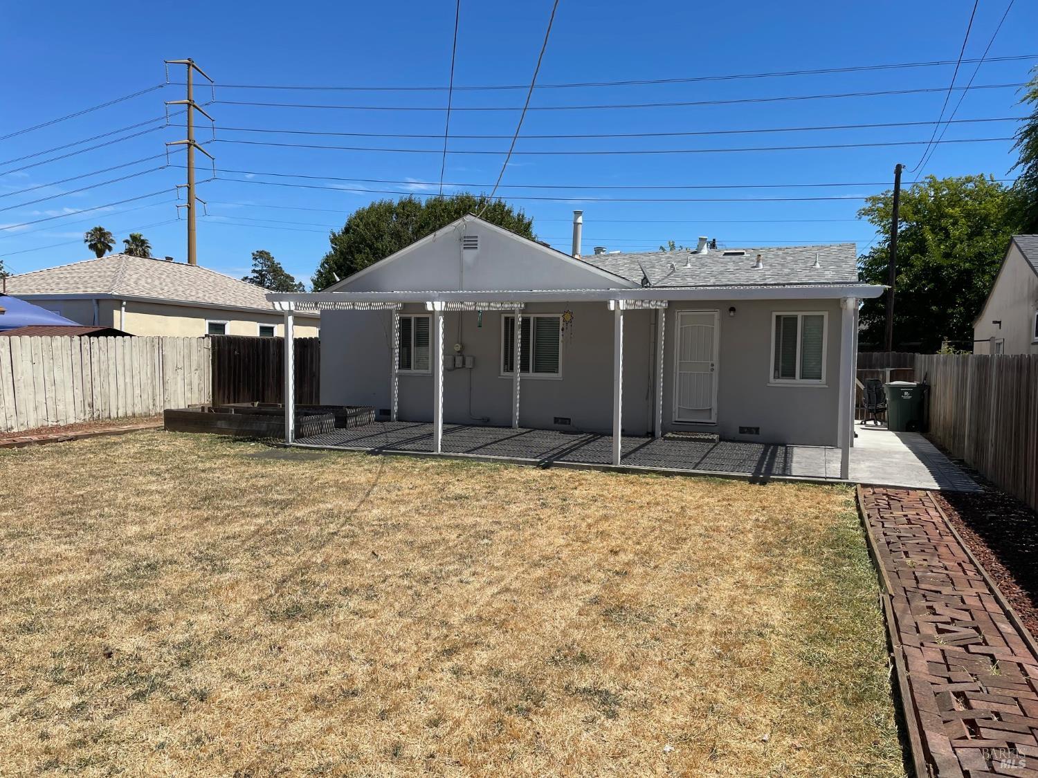 Detail Gallery Image 12 of 15 For 1019 Thelma Ave, Vallejo,  CA 94591 - 3 Beds | 1 Baths