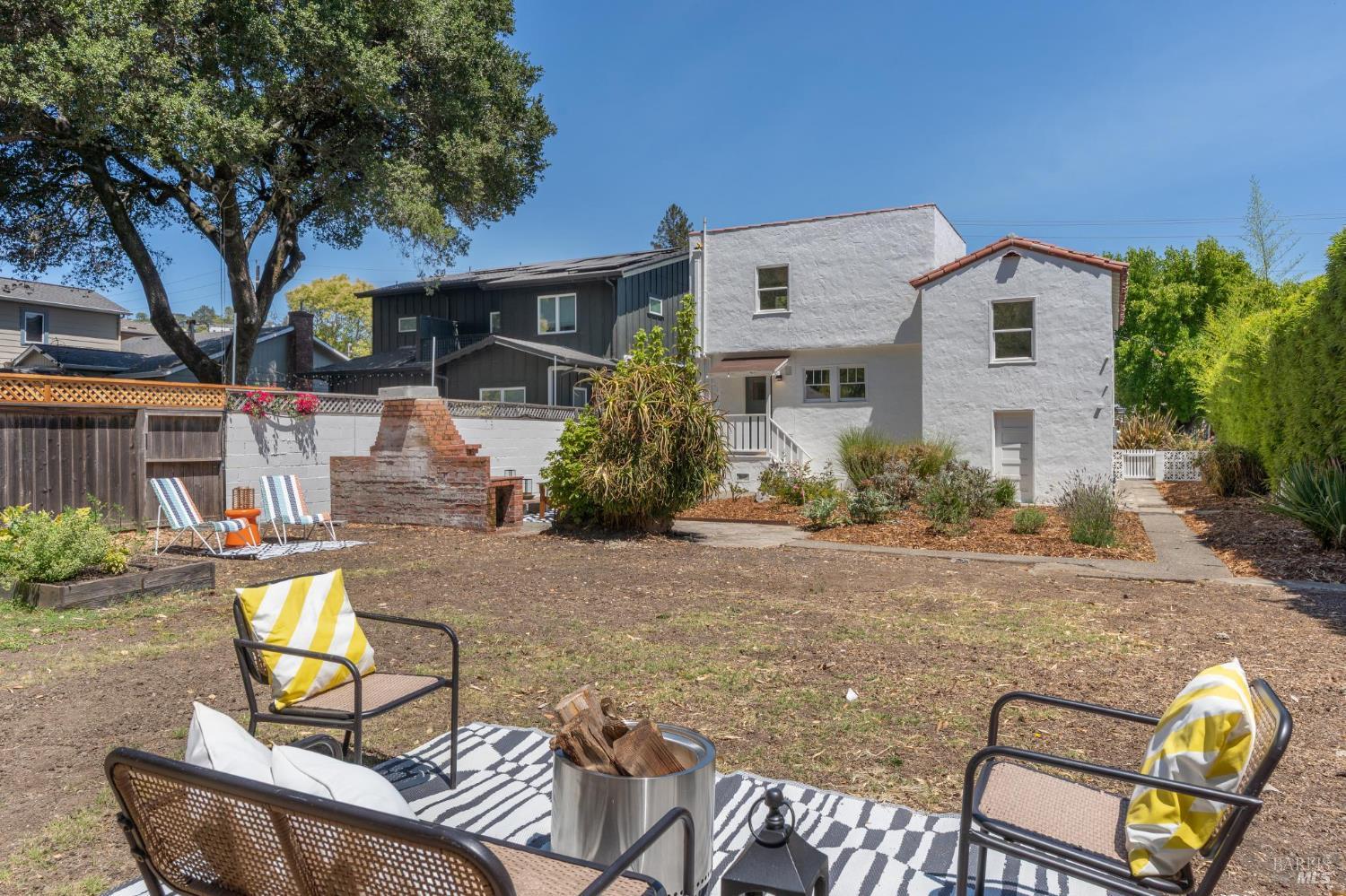 Detail Gallery Image 47 of 52 For 1943 5th Ave, San Rafael,  CA 94901 - 3 Beds | 1/1 Baths