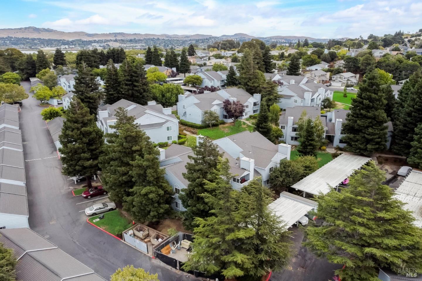 Detail Gallery Image 9 of 36 For 285 Lighthouse Dr, Vallejo,  CA 94590 - 2 Beds | 1 Baths