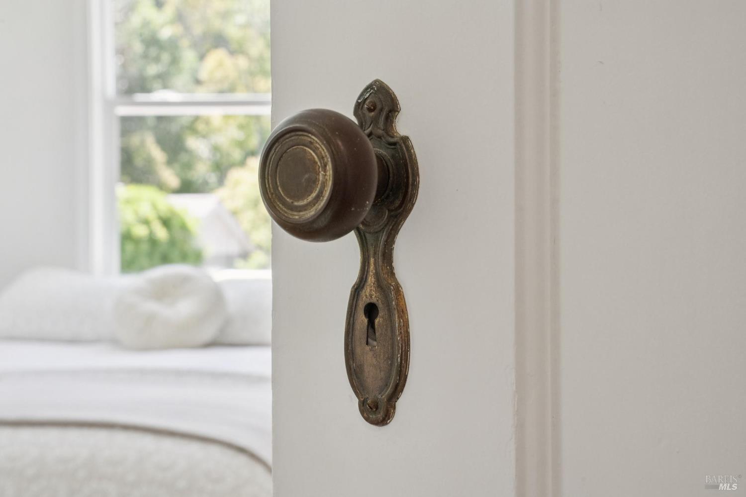 Detail Gallery Image 24 of 52 For 1943 5th Ave, San Rafael,  CA 94901 - 3 Beds | 1/1 Baths