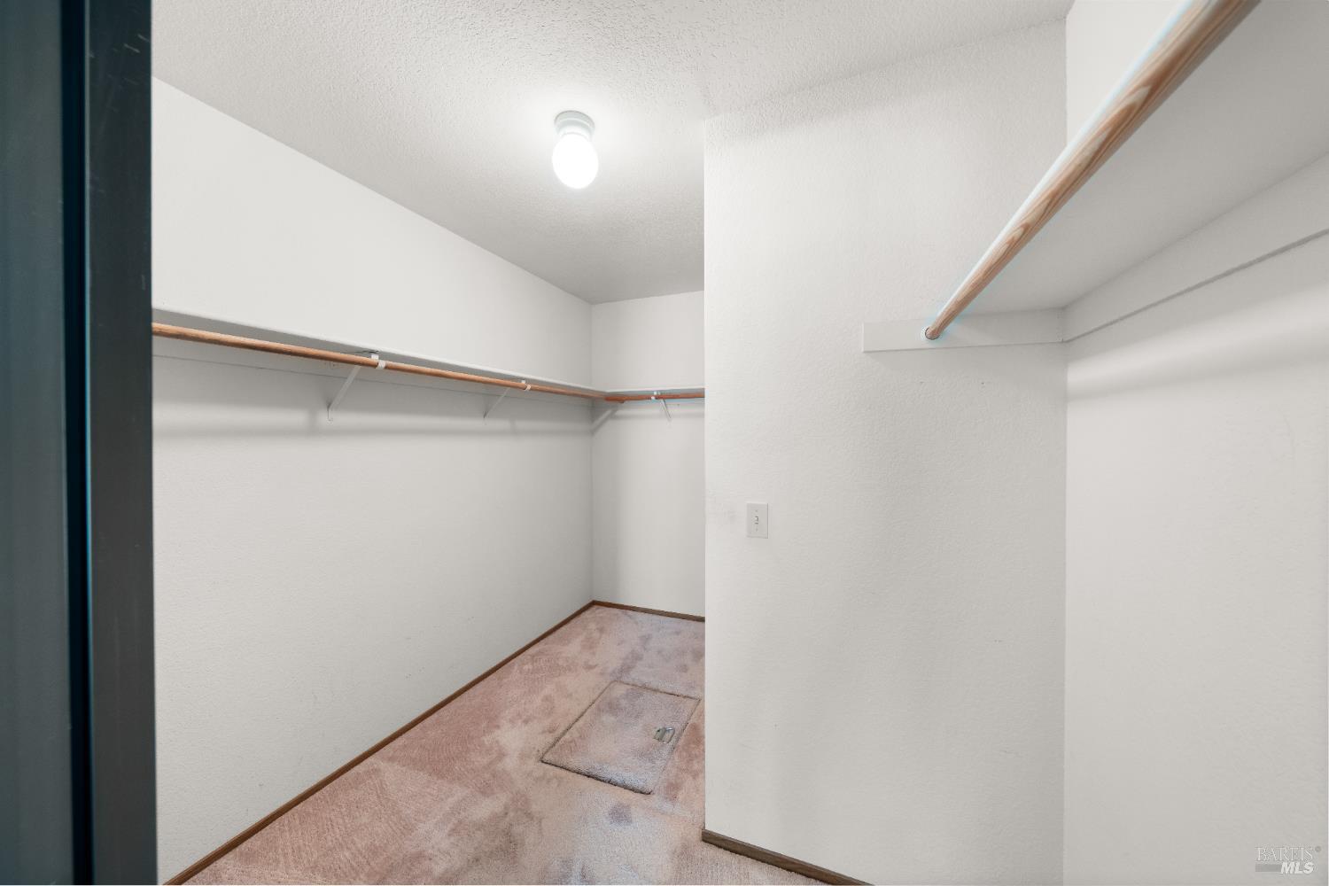Detail Gallery Image 27 of 75 For 31 S Temelec Cir, Sonoma,  CA 95476 - 3 Beds | 2/1 Baths