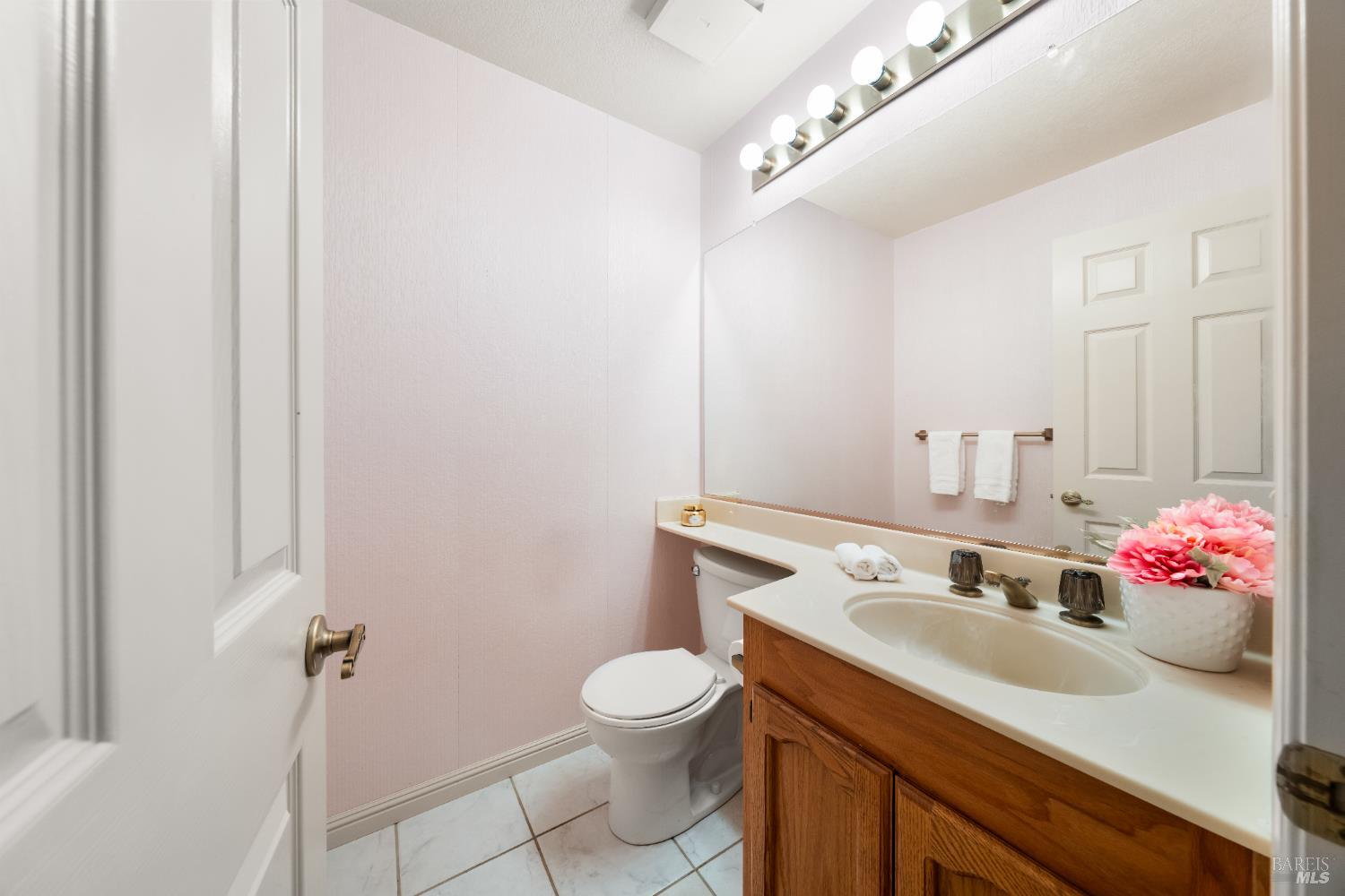 Detail Gallery Image 21 of 75 For 31 S Temelec Cir, Sonoma,  CA 95476 - 3 Beds | 2/1 Baths