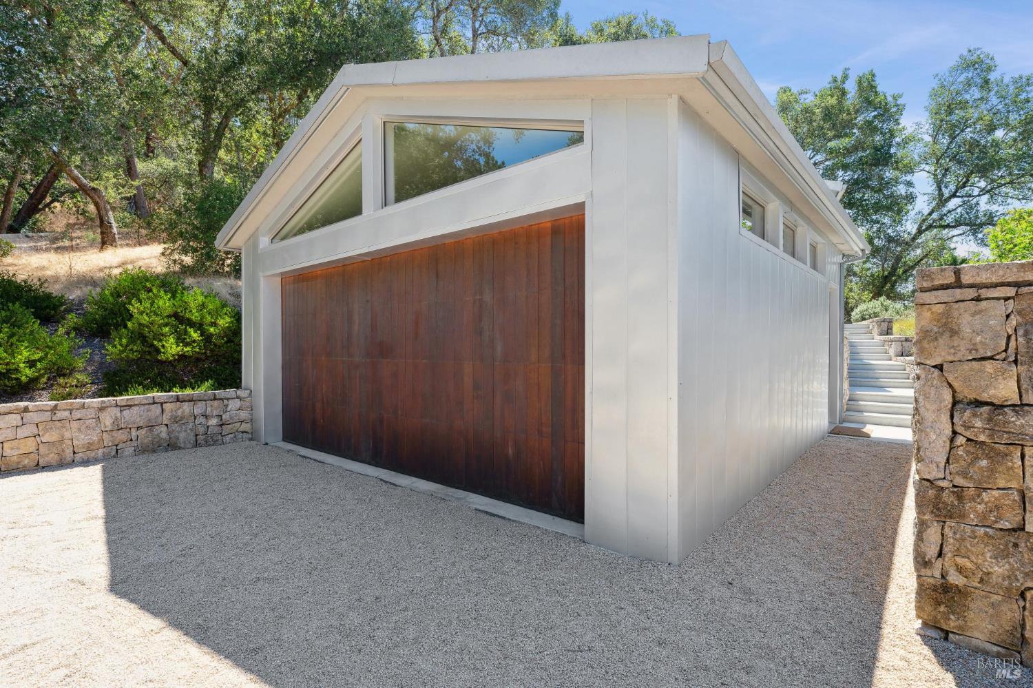 Detail Gallery Image 46 of 83 For 13418 Chalk Hill Rd, Healdsburg,  CA 95448 - 3 Beds | 4/1 Baths