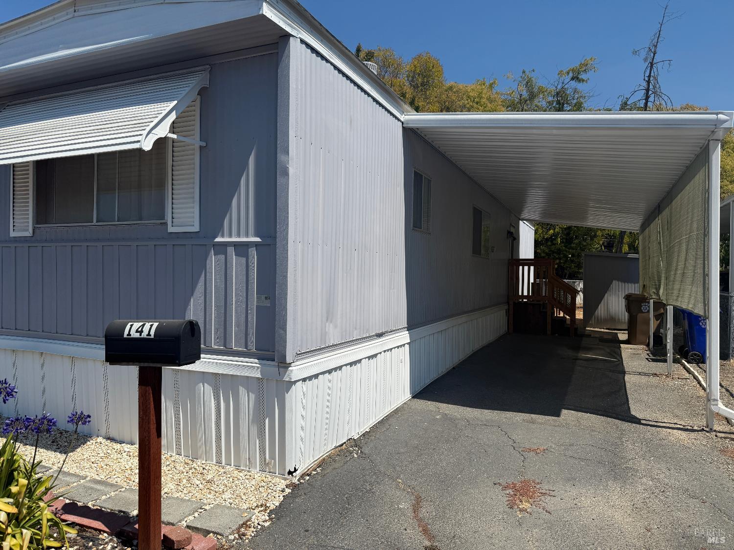 Detail Gallery Image 3 of 5 For 141 Newell Cir, Napa,  CA 94558 - 1 Beds | 1 Baths