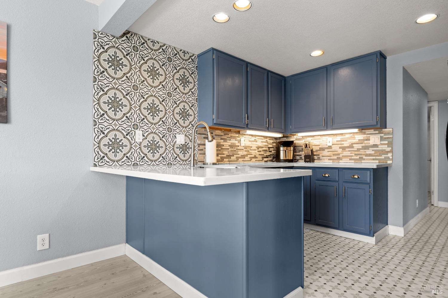 Detail Gallery Image 21 of 77 For 901 Point Reyes Ct #1,  Vallejo,  CA 94591 - 3 Beds | 2/1 Baths