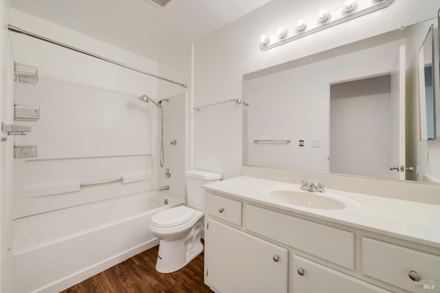 Detail Gallery Image 26 of 36 For 285 Lighthouse Dr, Vallejo,  CA 94590 - 2 Beds | 1 Baths
