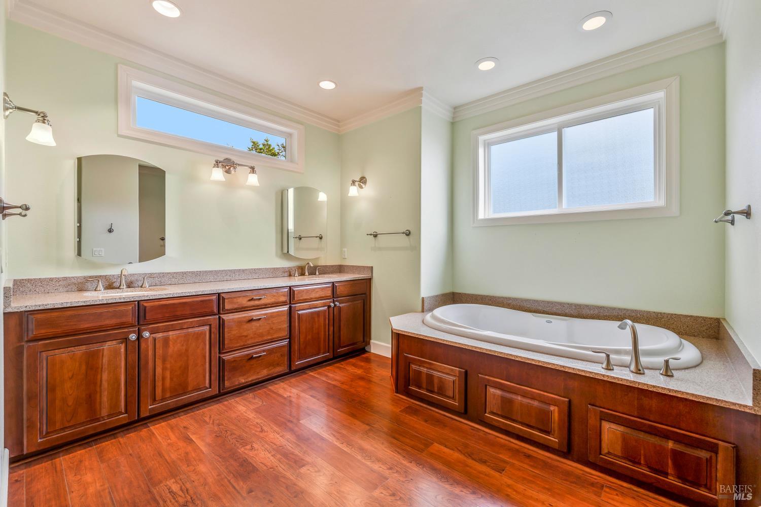 Detail Gallery Image 30 of 71 For 16611 Pearl Ranch Rd, Fort Bragg,  CA 95437 - 3 Beds | 3/2 Baths