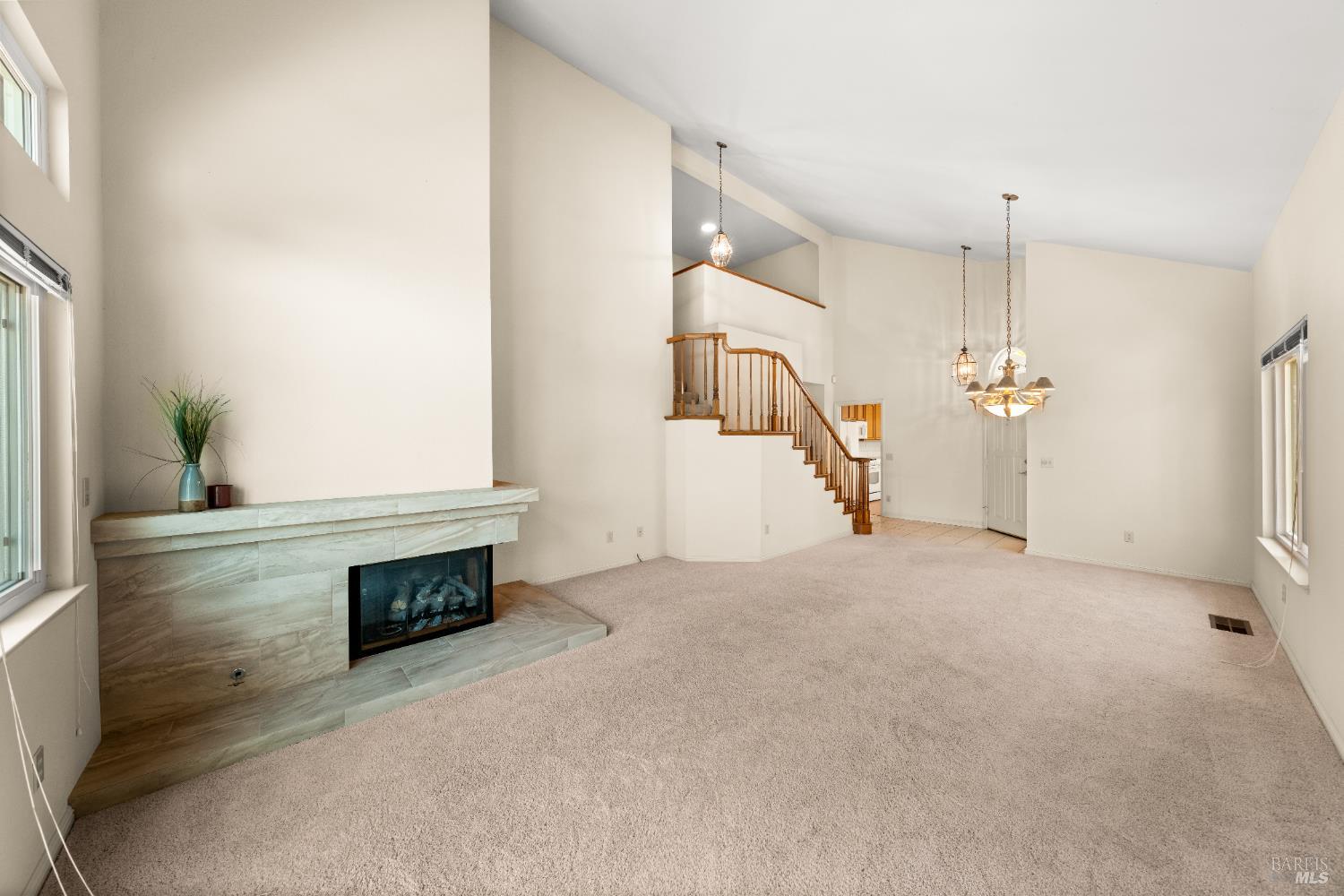 Detail Gallery Image 9 of 75 For 31 S Temelec Cir, Sonoma,  CA 95476 - 3 Beds | 2/1 Baths