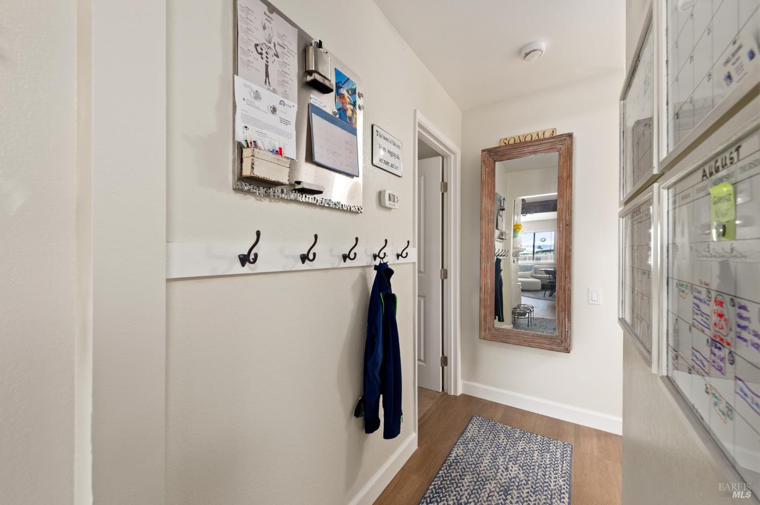 Detail Gallery Image 16 of 44 For 695 Montclair Dr, Santa Rosa,  CA 95409 - – Beds | – Baths