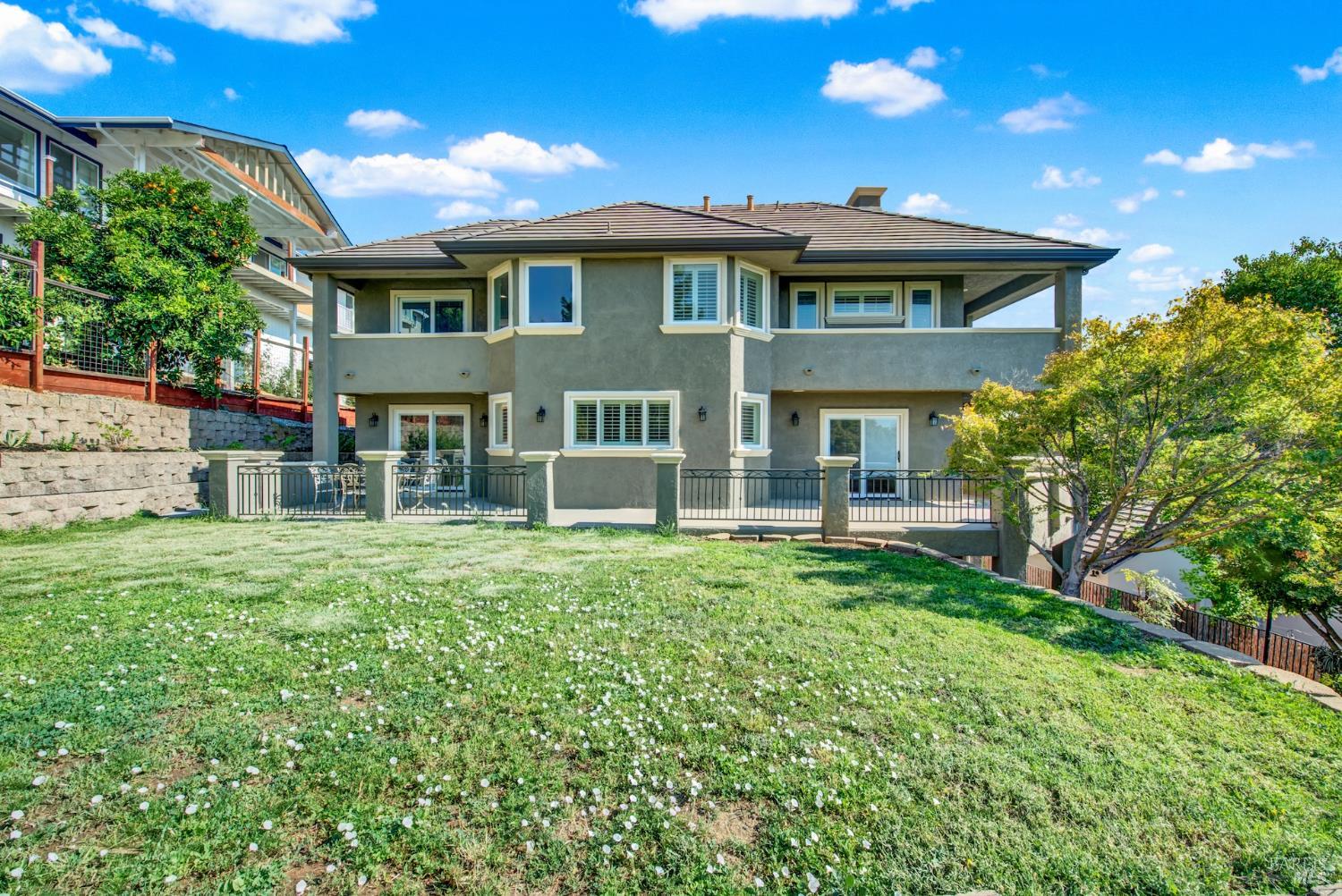 Detail Gallery Image 94 of 98 For 681 Hillside Dr, Fairfield,  CA 94533 - 5 Beds | 4/2 Baths