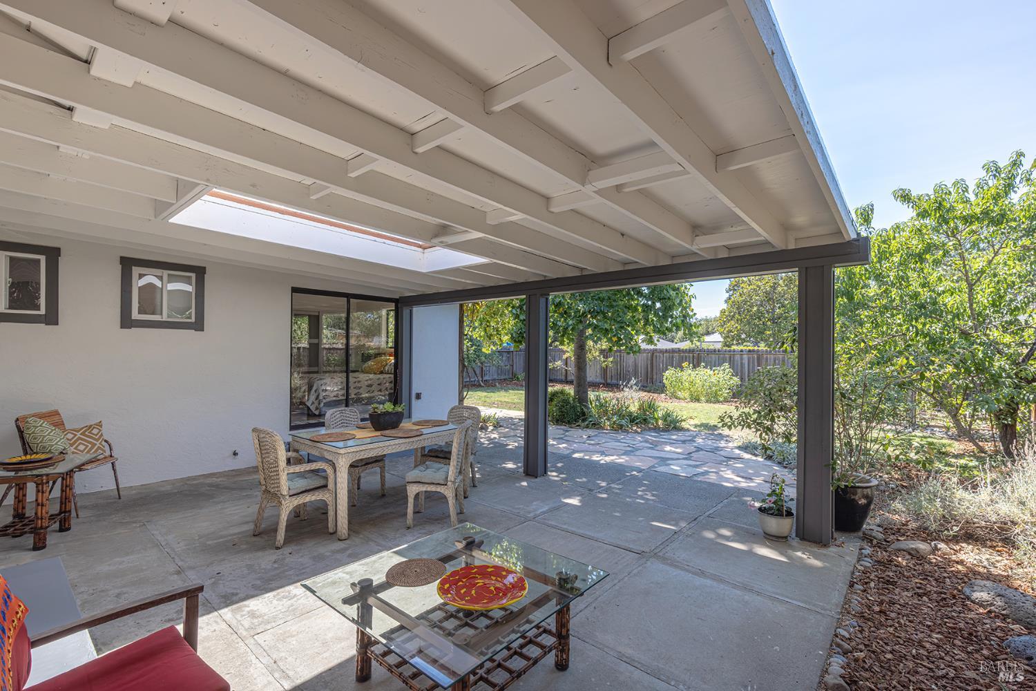 Detail Gallery Image 28 of 35 For 18751 Melvin Ave, Sonoma,  CA 95476 - 3 Beds | 2 Baths