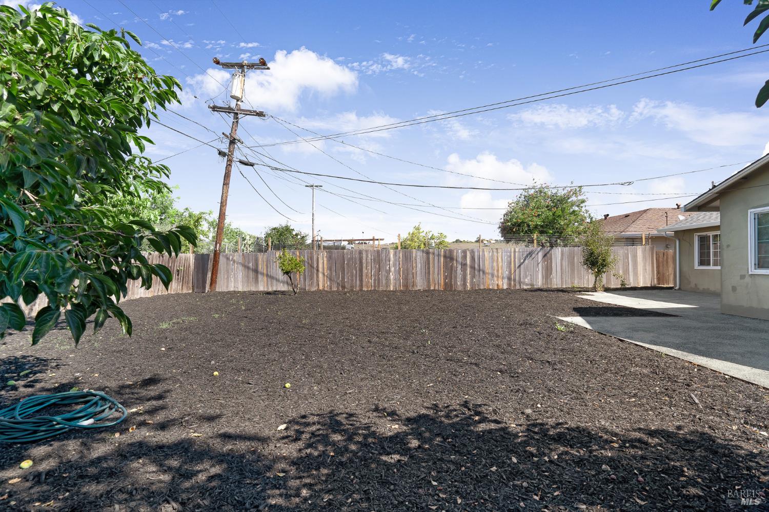 Detail Gallery Image 34 of 37 For 615 Vervais Ave, Vallejo,  CA 94591 - 4 Beds | 2 Baths