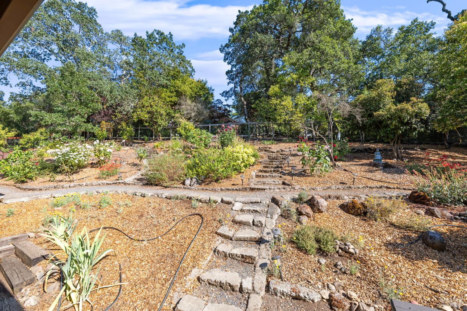 Detail Gallery Image 47 of 60 For 3541 Foxwood Pl, Santa Rosa,  CA 95405 - 3 Beds | 3 Baths