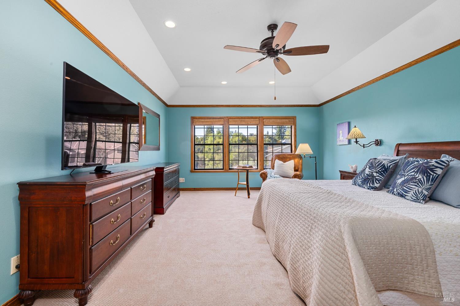Detail Gallery Image 34 of 60 For 3541 Foxwood Pl, Santa Rosa,  CA 95405 - 3 Beds | 3 Baths