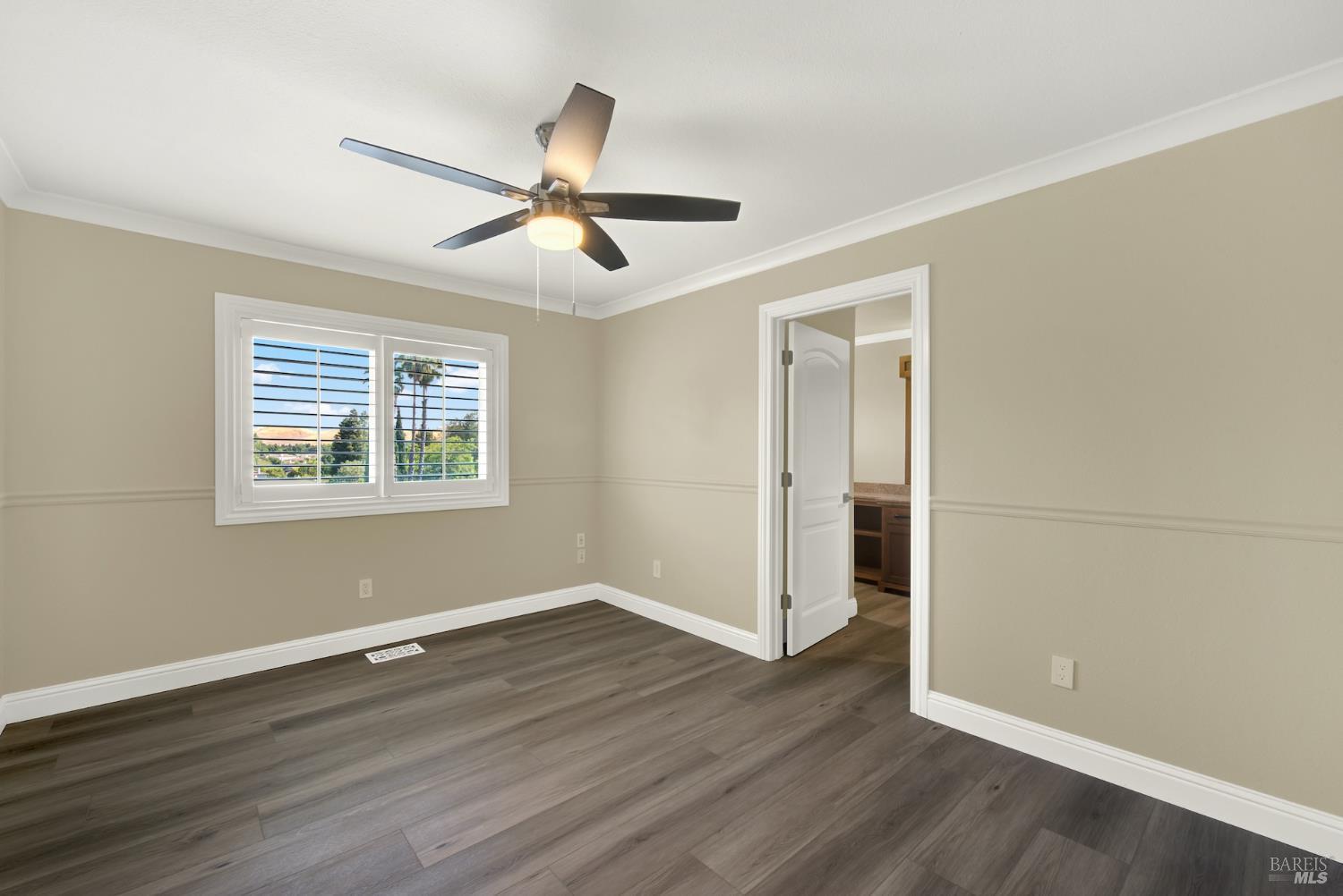 Detail Gallery Image 45 of 98 For 681 Hillside Dr, Fairfield,  CA 94533 - 5 Beds | 4/2 Baths
