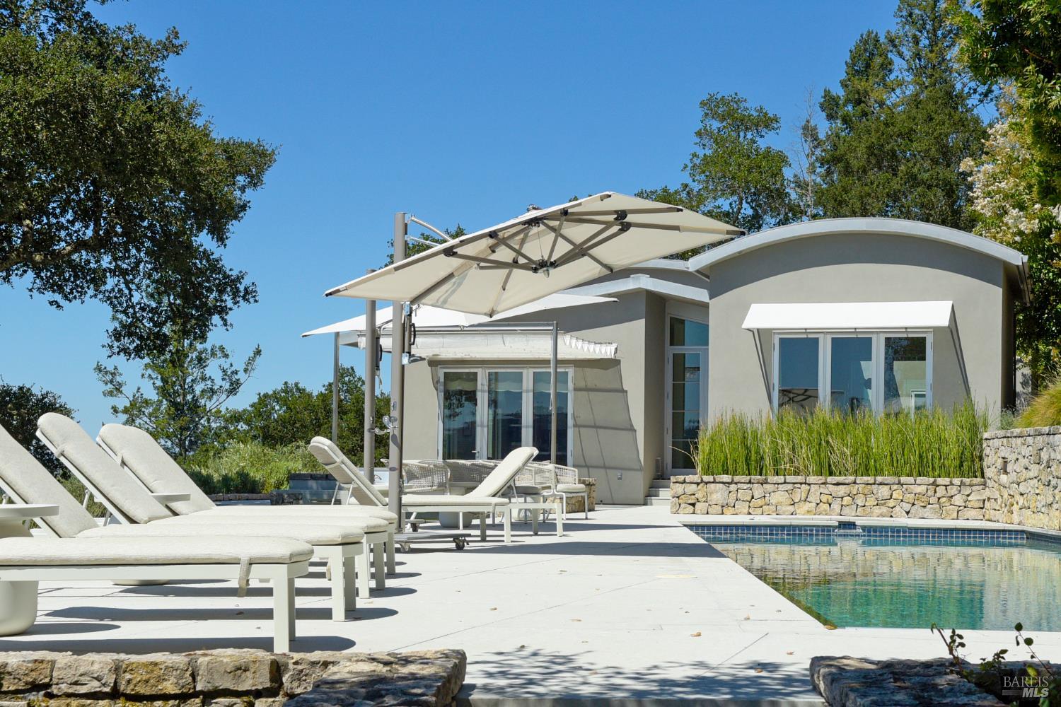 Detail Gallery Image 67 of 83 For 13418 Chalk Hill Rd, Healdsburg,  CA 95448 - 3 Beds | 4/1 Baths