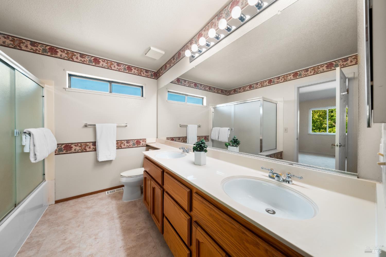 Detail Gallery Image 40 of 75 For 31 S Temelec Cir, Sonoma,  CA 95476 - 3 Beds | 2/1 Baths
